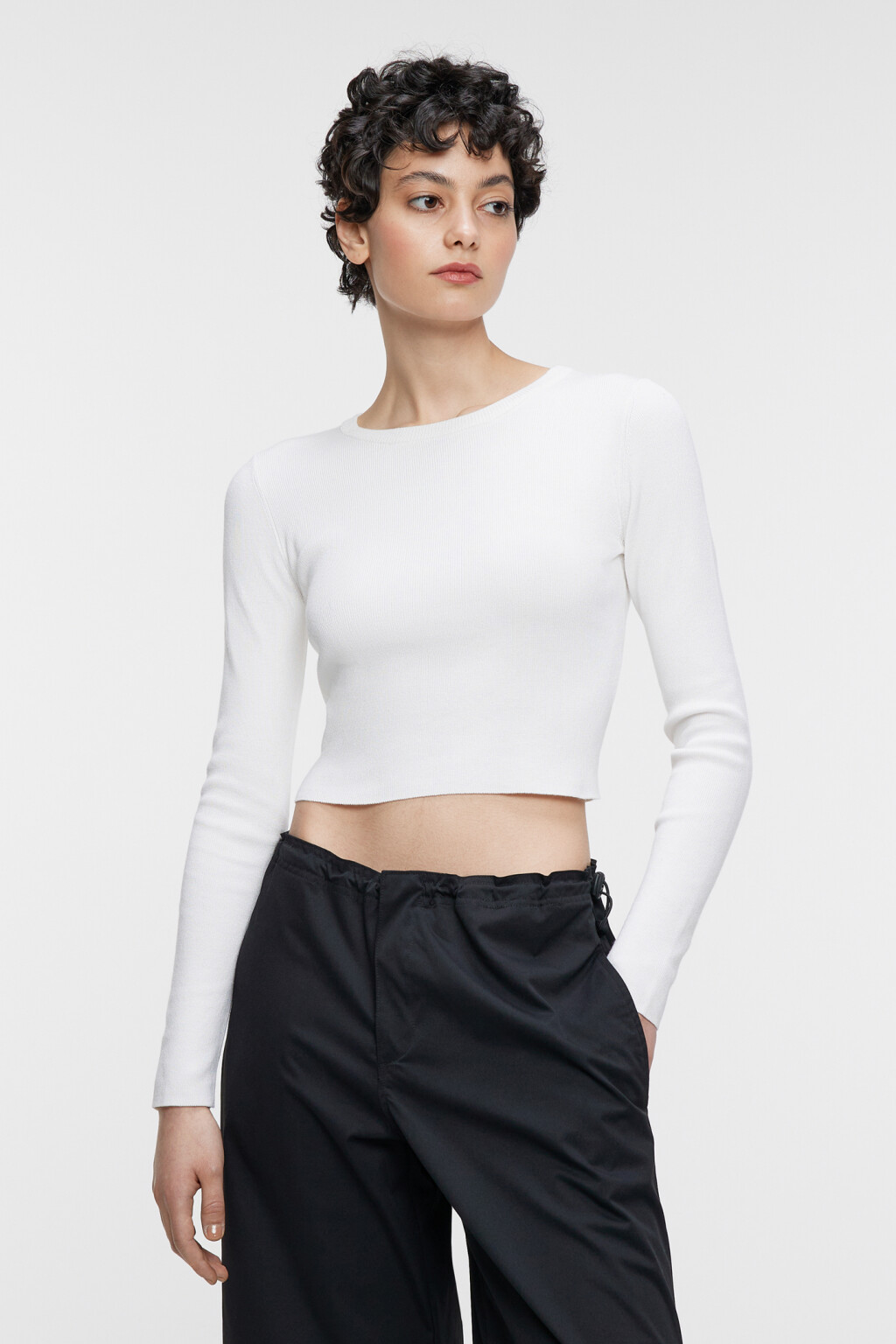 Джемпер вязаный укороченный вискозный тонкой вязки - цвет белый - 1