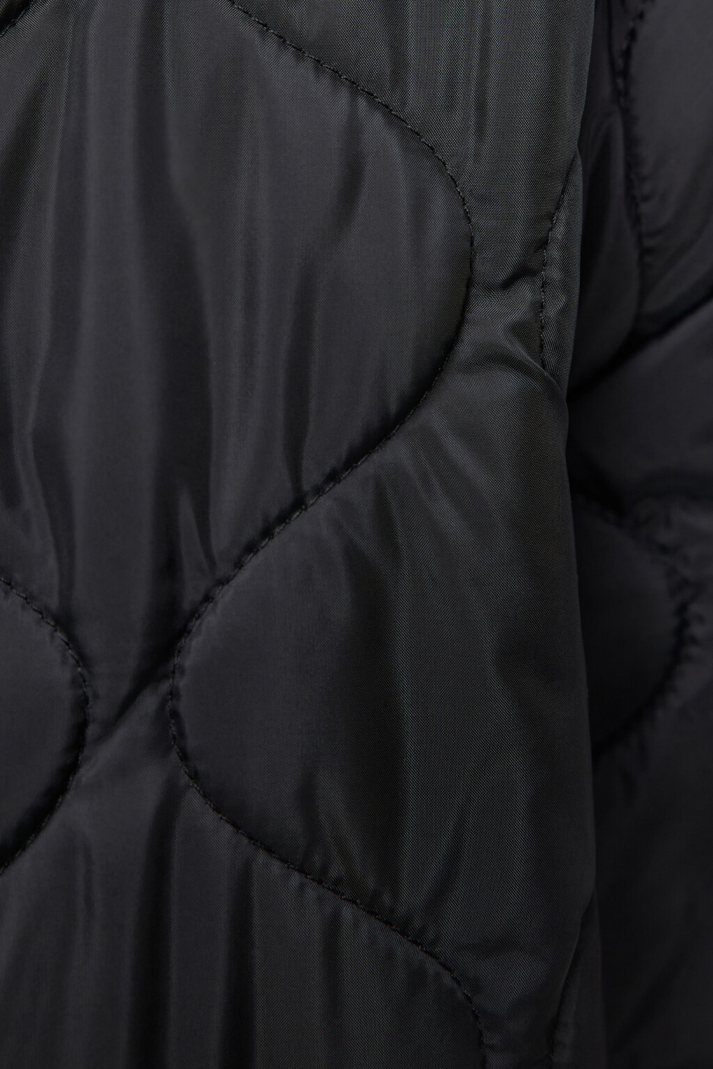 Куртка стеганая короткая с круглым вырезом без воротника - цвет черный - 5