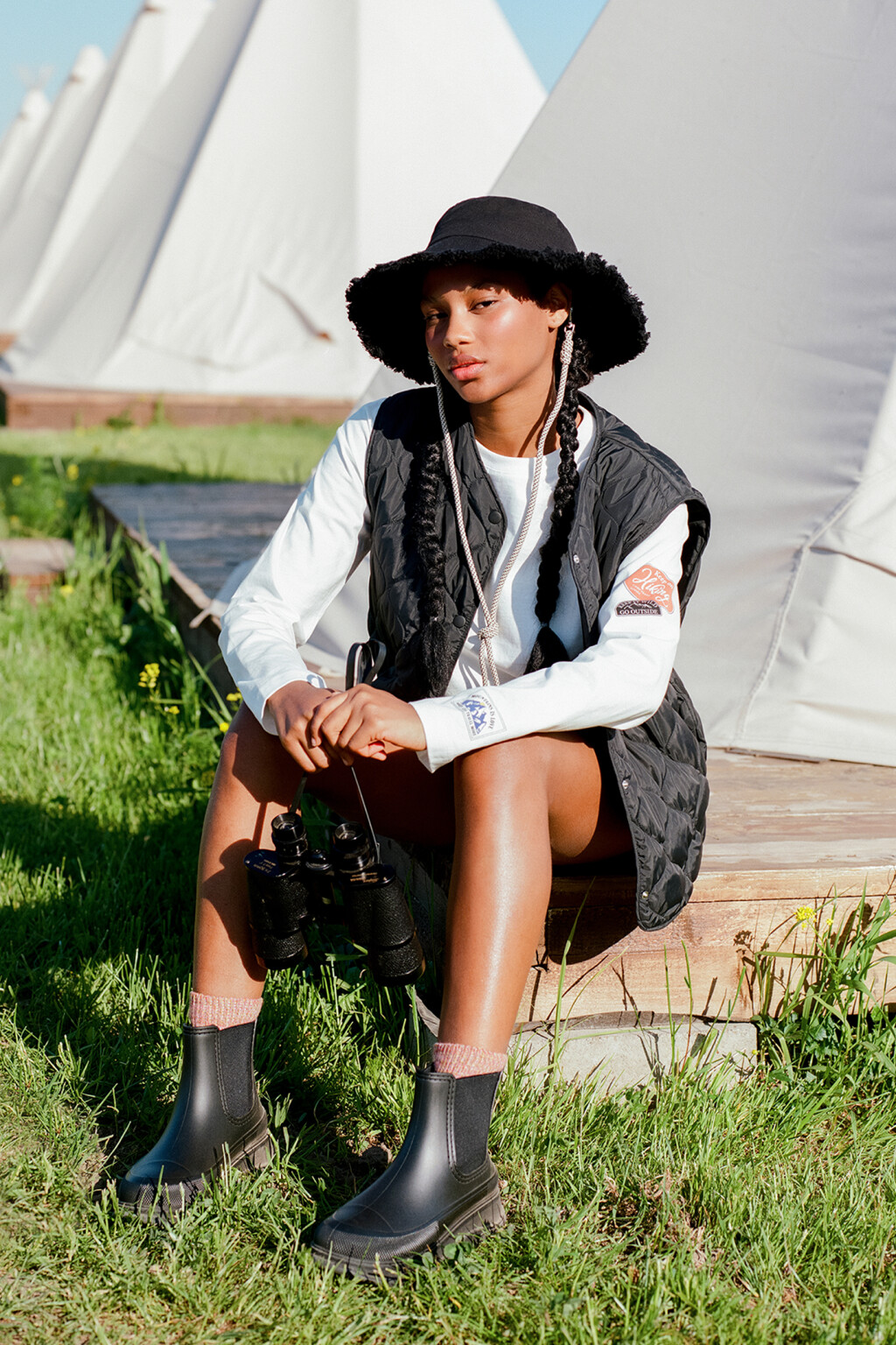 Жилет стеганый короткий с круглым вырезом без воротника - цвет черный - 8