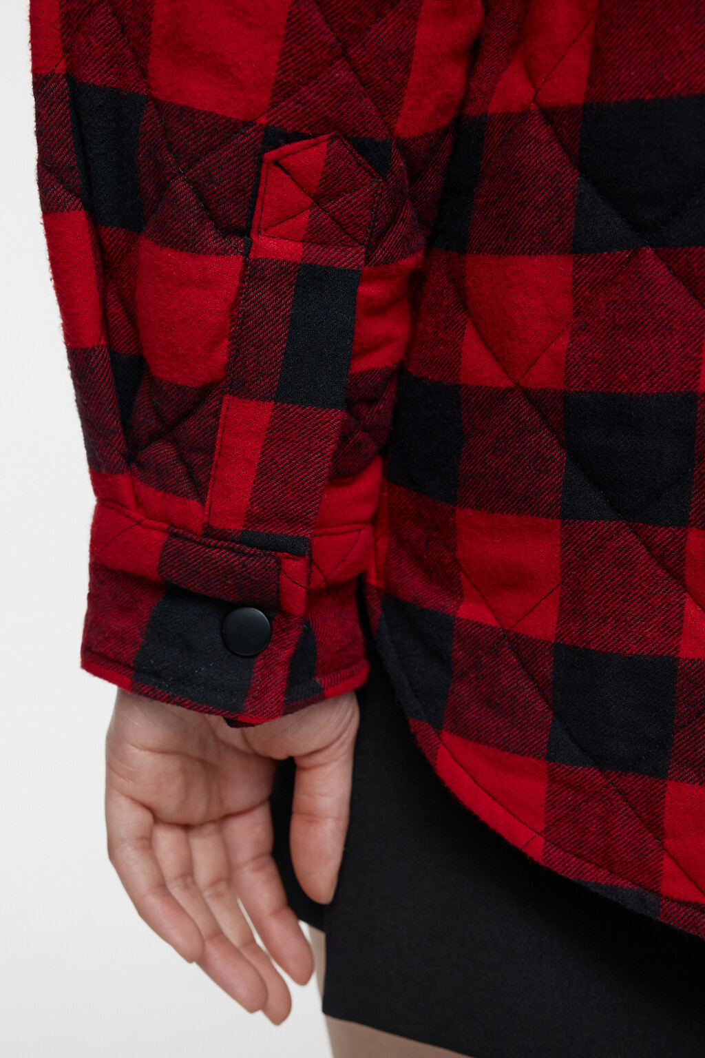 Куртка-рубашка стеганая утепленная с нагрудными карманами - цвет красный - 7