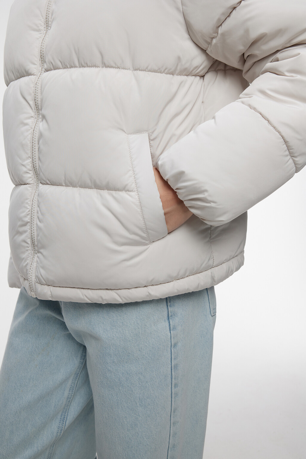 Куртка стеганая короткая с воротником-стойкой - цвет молочный - 6