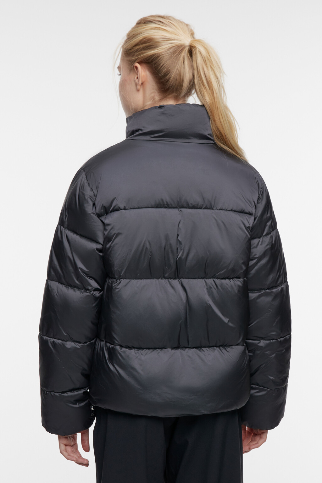 Куртка стеганая короткая с воротником-стойкой - цвет черный - 4