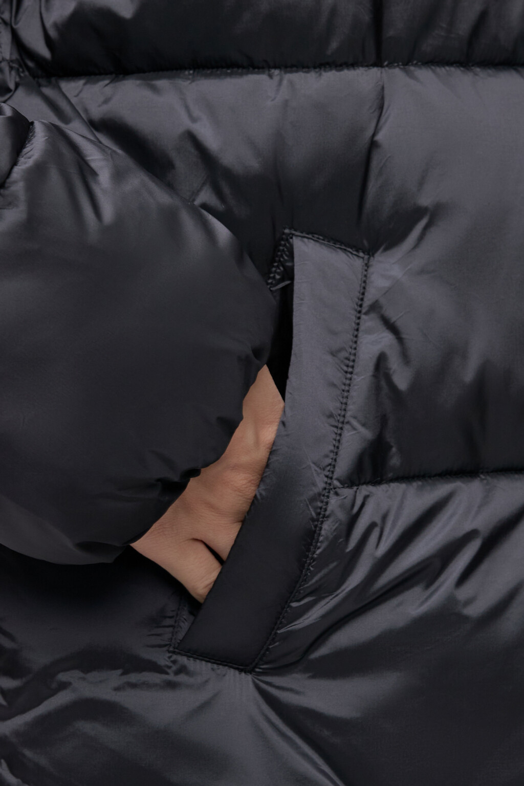 Куртка стеганая короткая с воротником-стойкой - цвет черный - 6