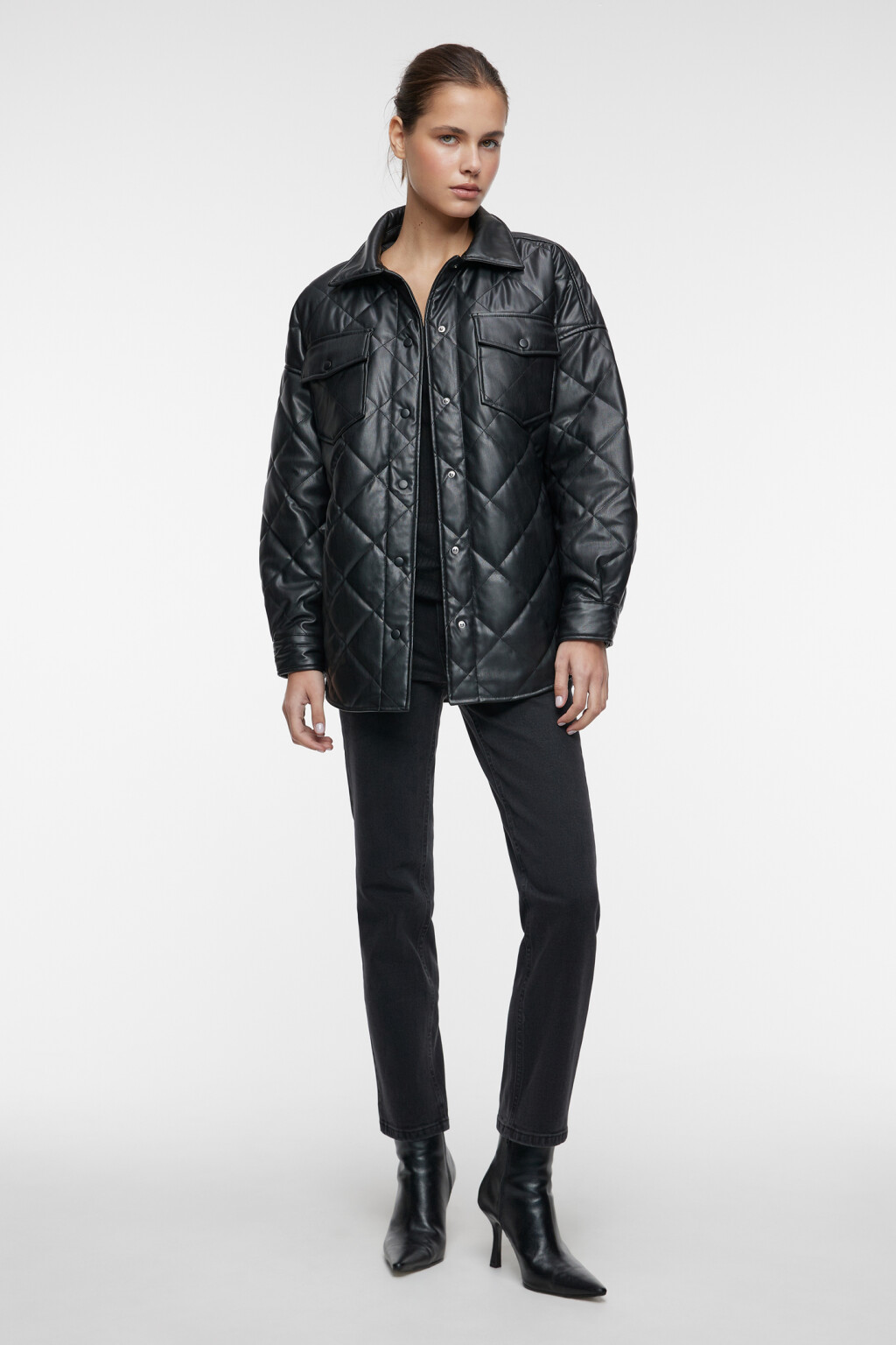 Куртка-рубашка oversize стеганая из искусственной кожи - цвет черный - 4