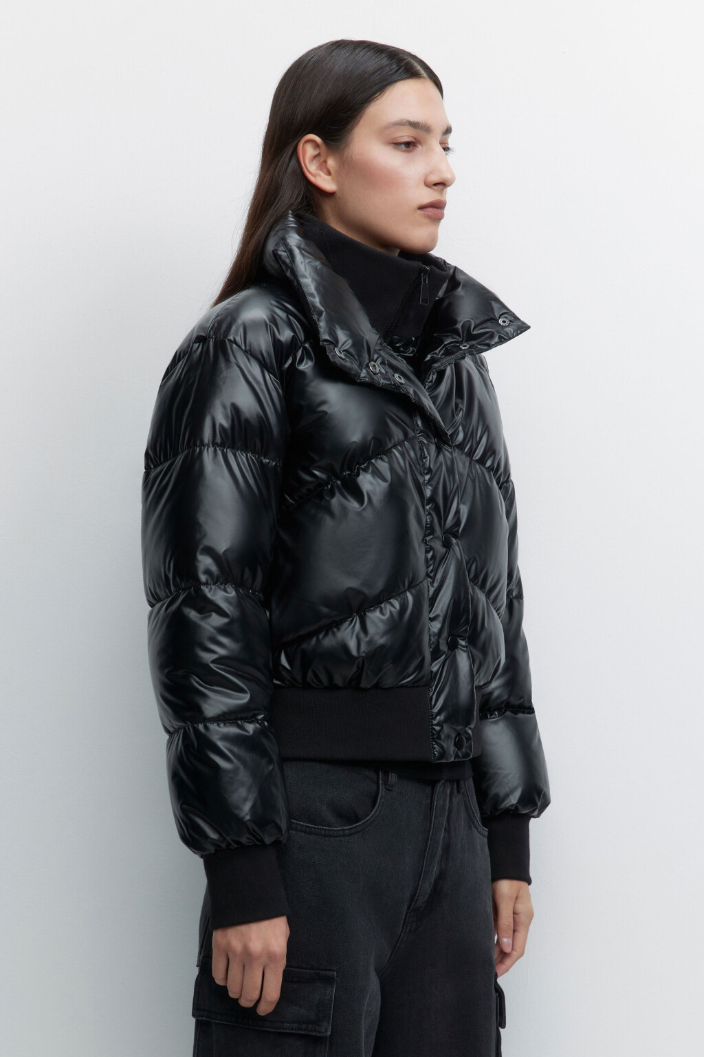 Куртка стеганая укороченная с двойным воротником - цвет черный - 3