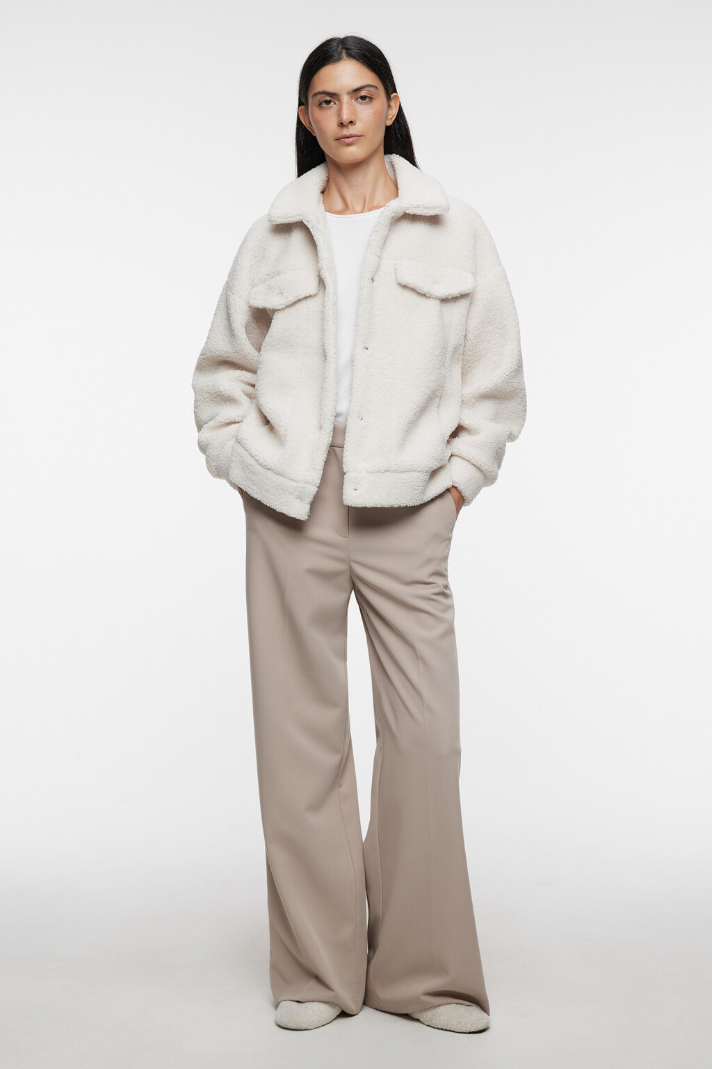 Куртка-рубашка из искусственного меха укороченная - цвет молочный - 1