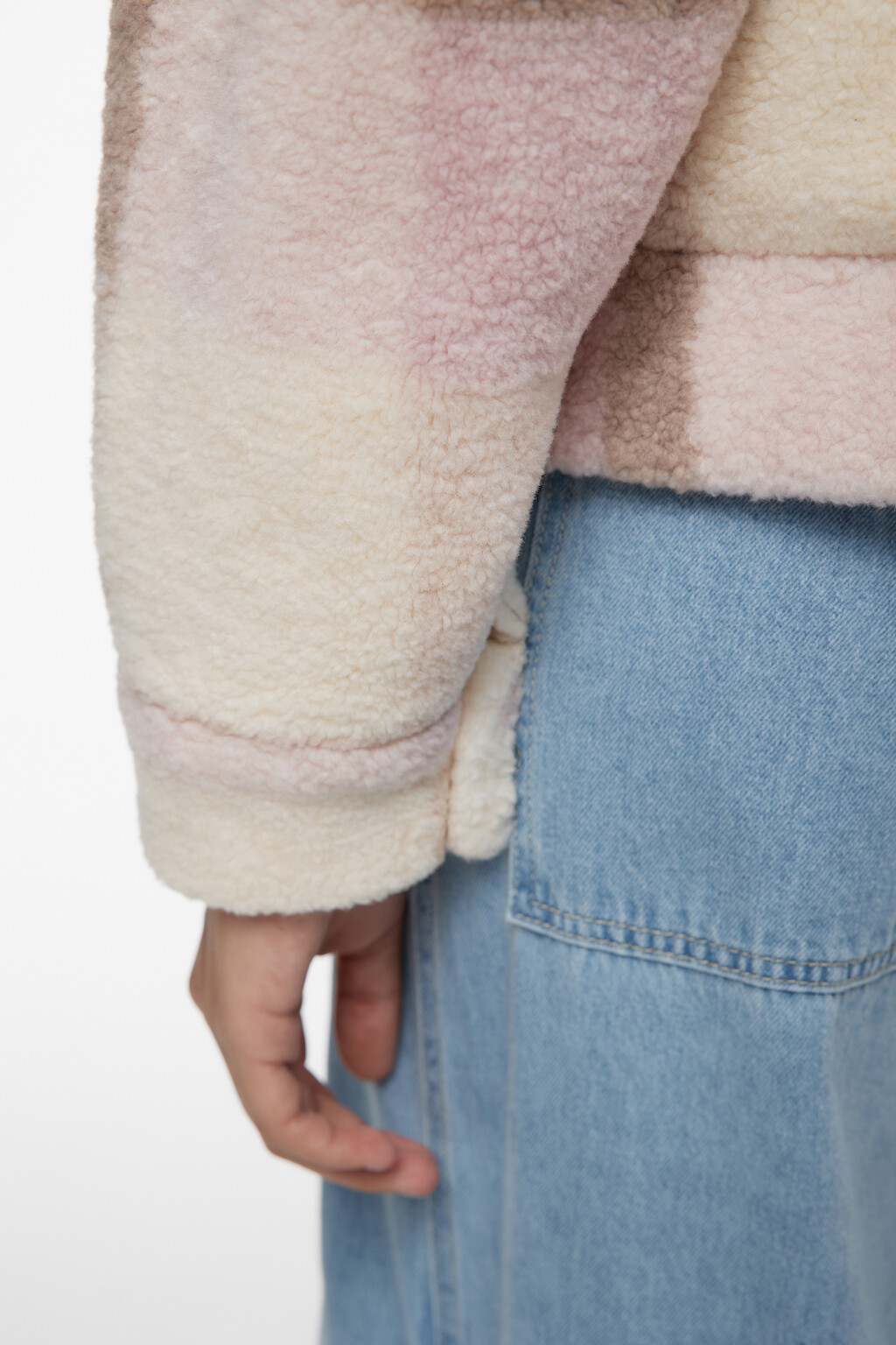 Куртка-рубашка короткая в клетку - цвет розовый - 7