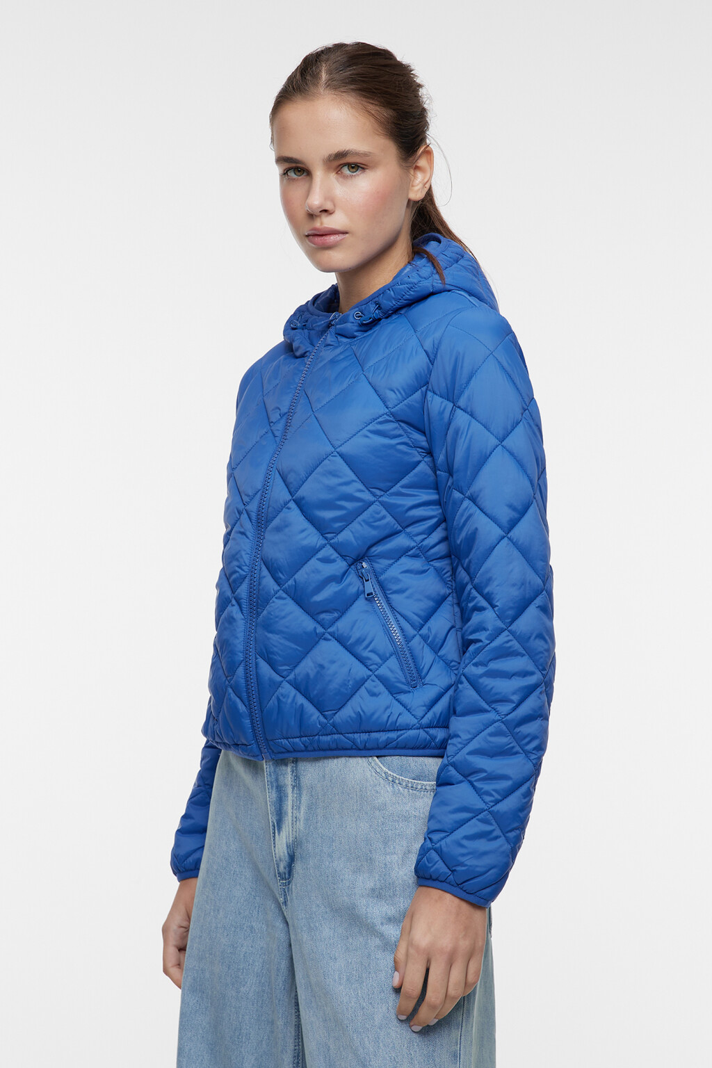 Куртка короткая стеганая с капюшоном и утяжками - цвет синий - 3