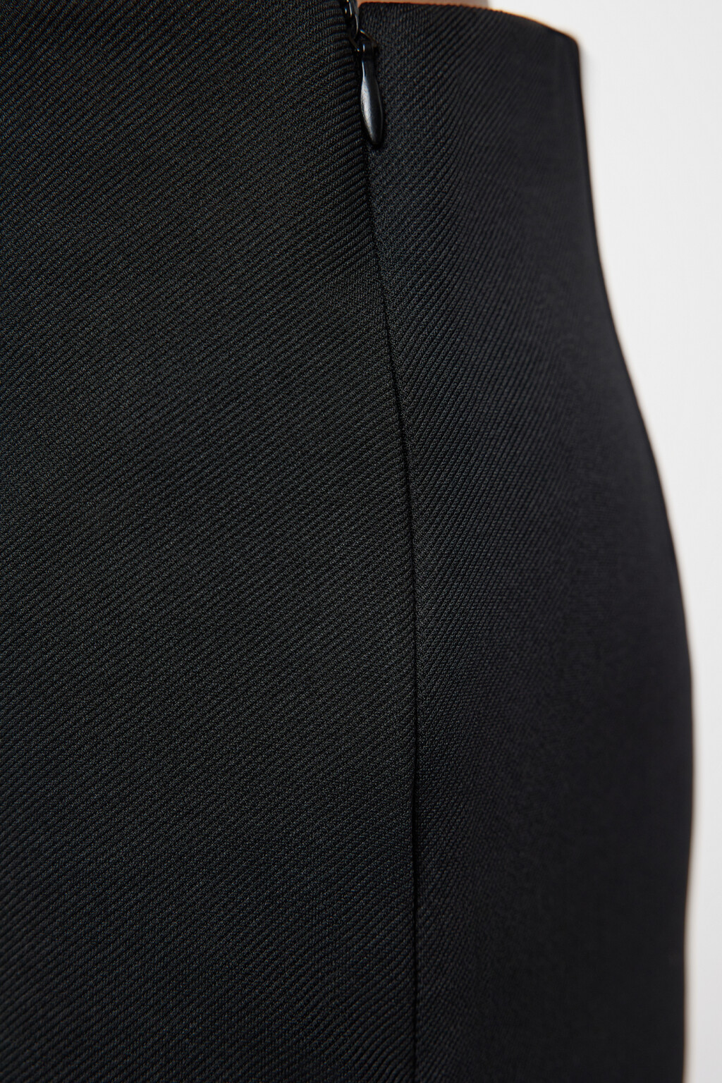 Брюки широкие костюмные со средней посадкой - цвет черный - 6