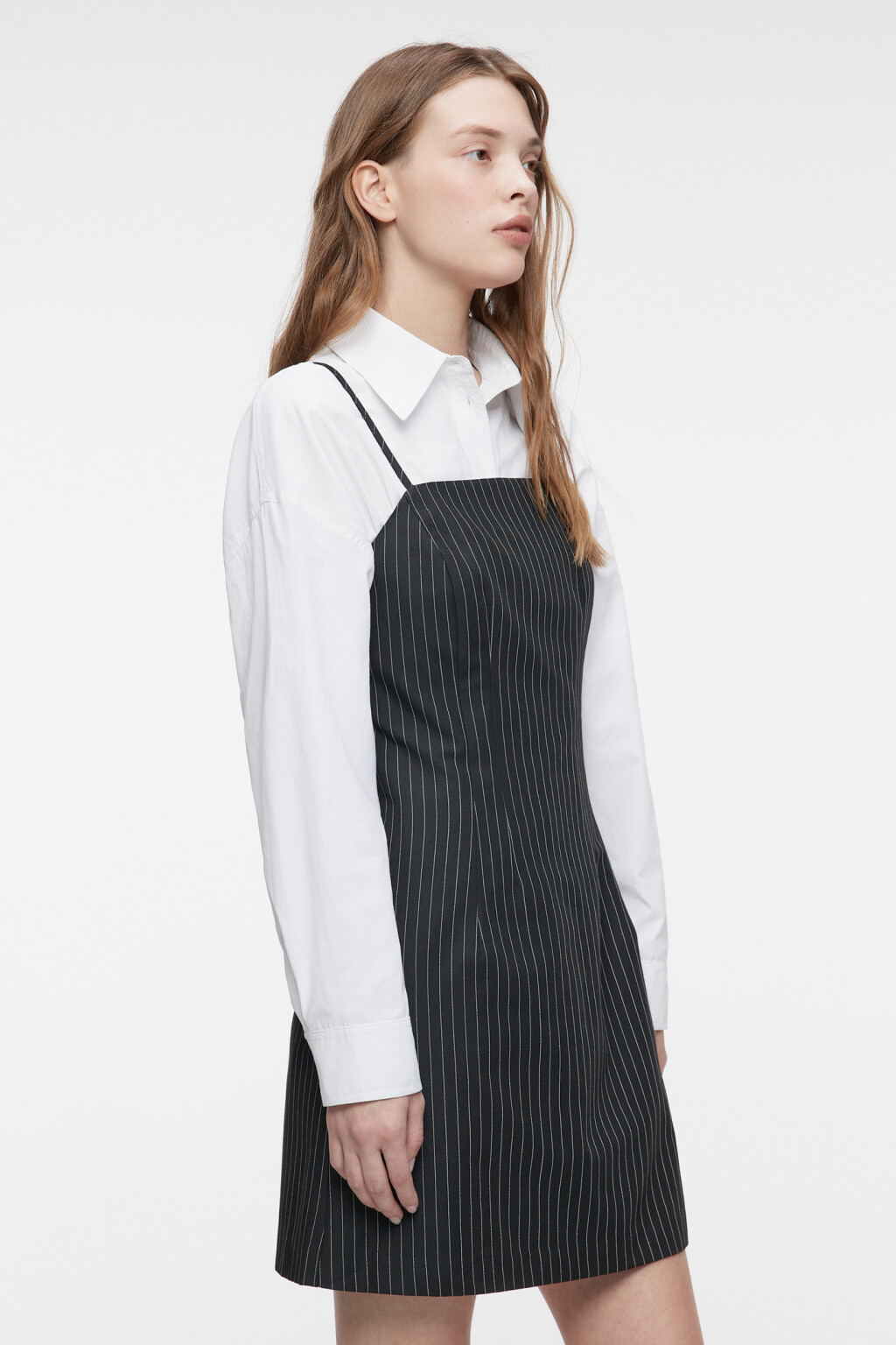 Платье-сарафан JudyDress мини приталенное - цвет черный - 2