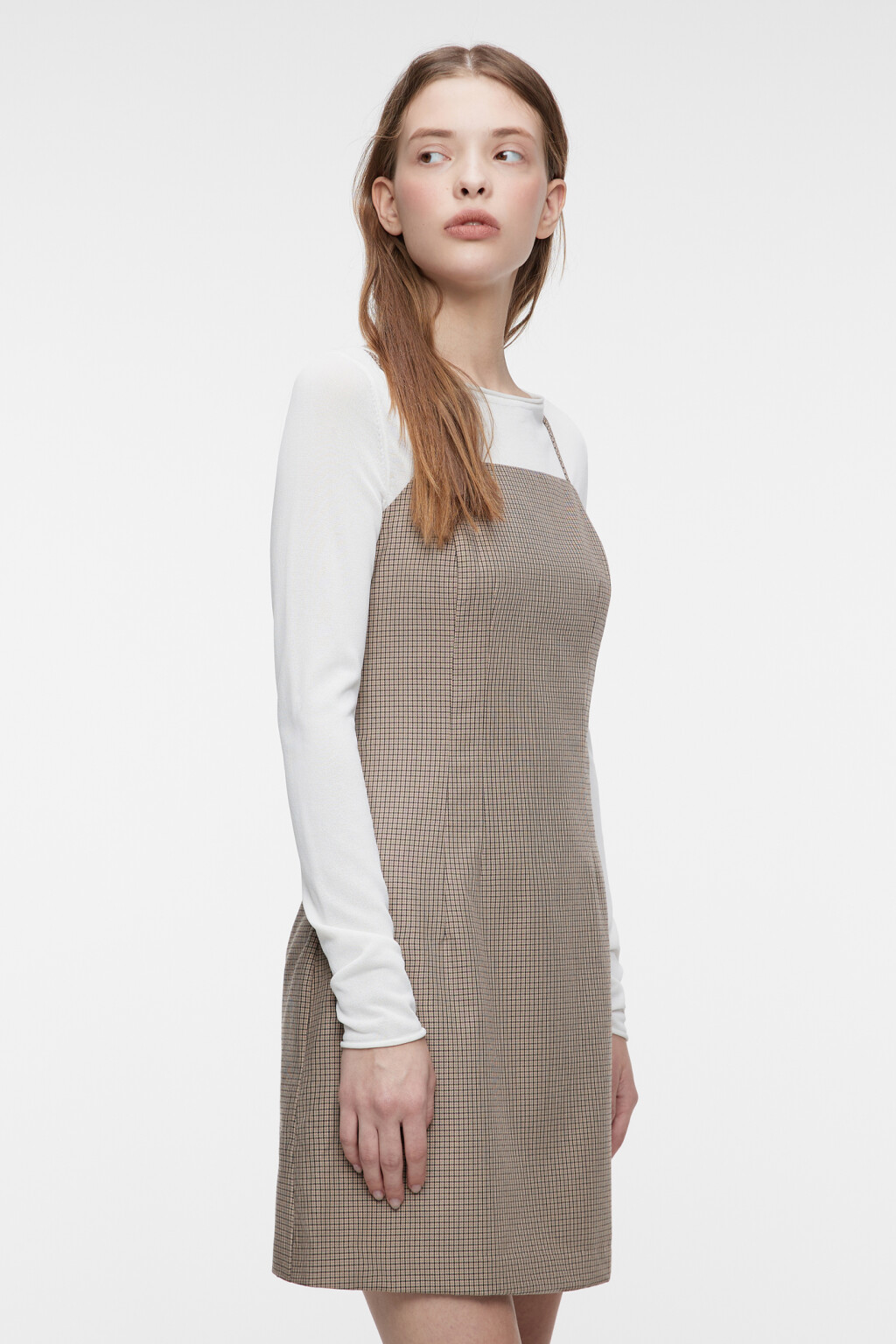 Платье-сарафан JudyDress мини приталенное - цвет бежевый - 2