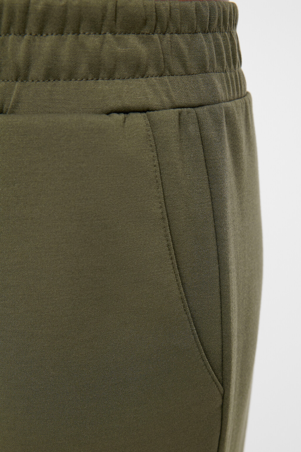 Брюки прямые трикотажные с поясом на резинке - цвет зеленый - 6