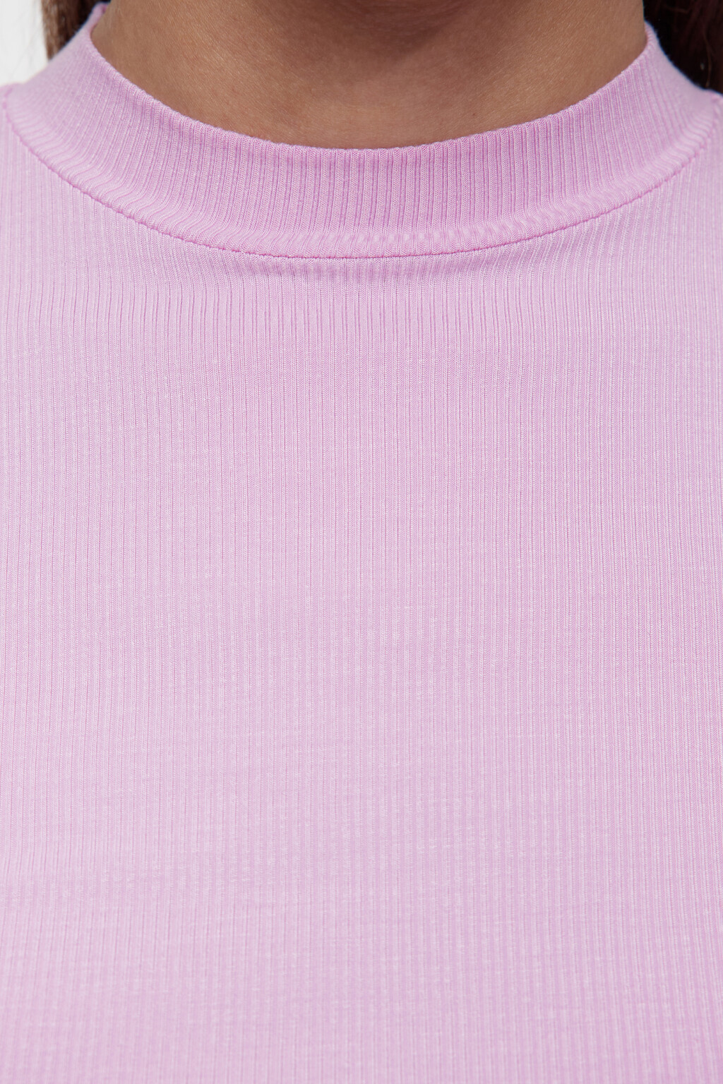 Лонгслив вискозный с коротким воротником-стойкой - цвет розовый - 5