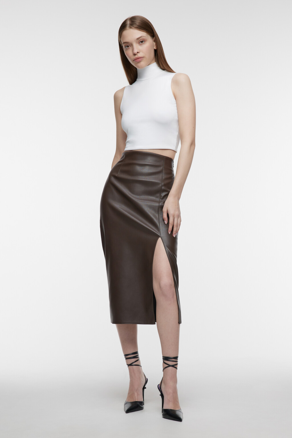 Топ-майка гладкий облегающий с воротником-стойкой - цвет белый - 4