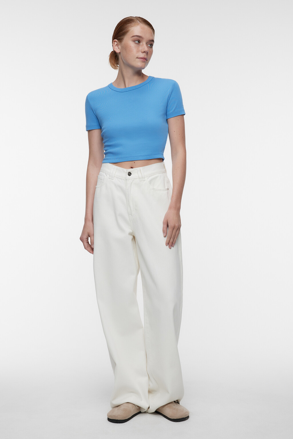 Футболка-топ хлопковая облегающая в базовых цветах - цвет голубой - 4