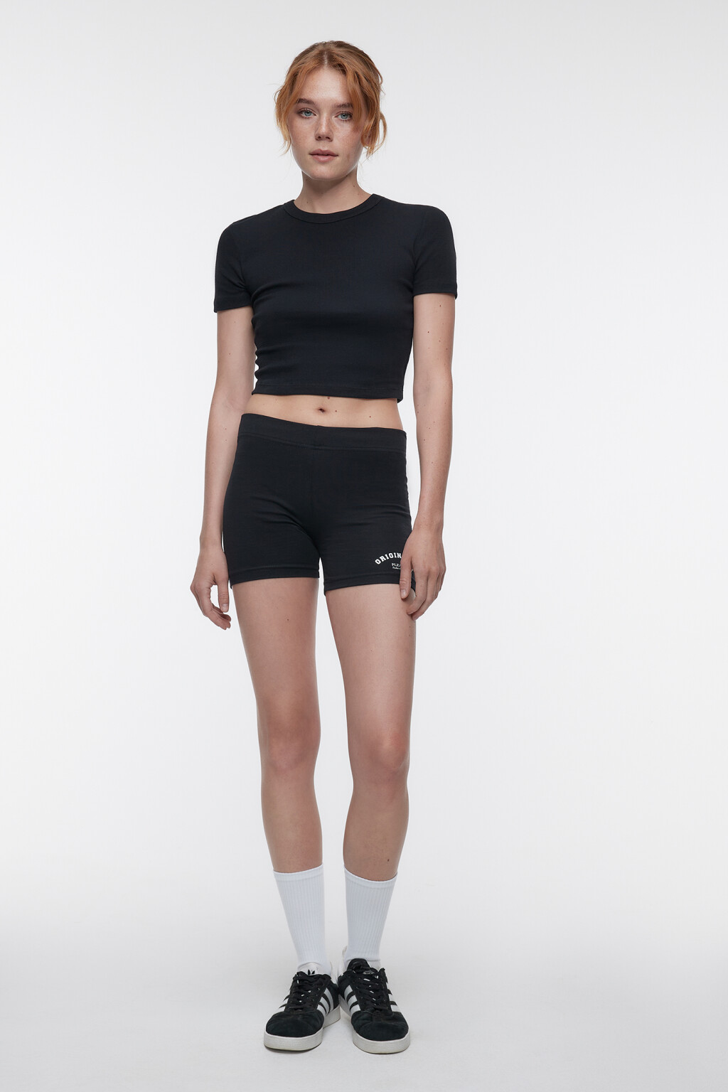 Шорты-велосипедки хлопковые облегающие с принтом - цвет черный - 4