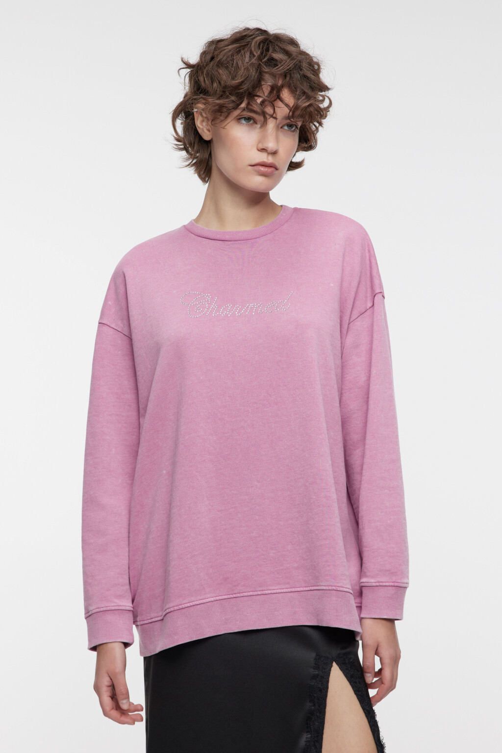 Свитшот oversize с вареным эффектом и стразами - цвет серый - 3