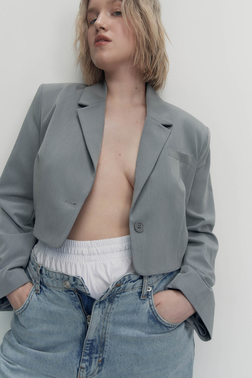 Пиджак однобортный укороченный из костюмной ткани - цвет серый - 9