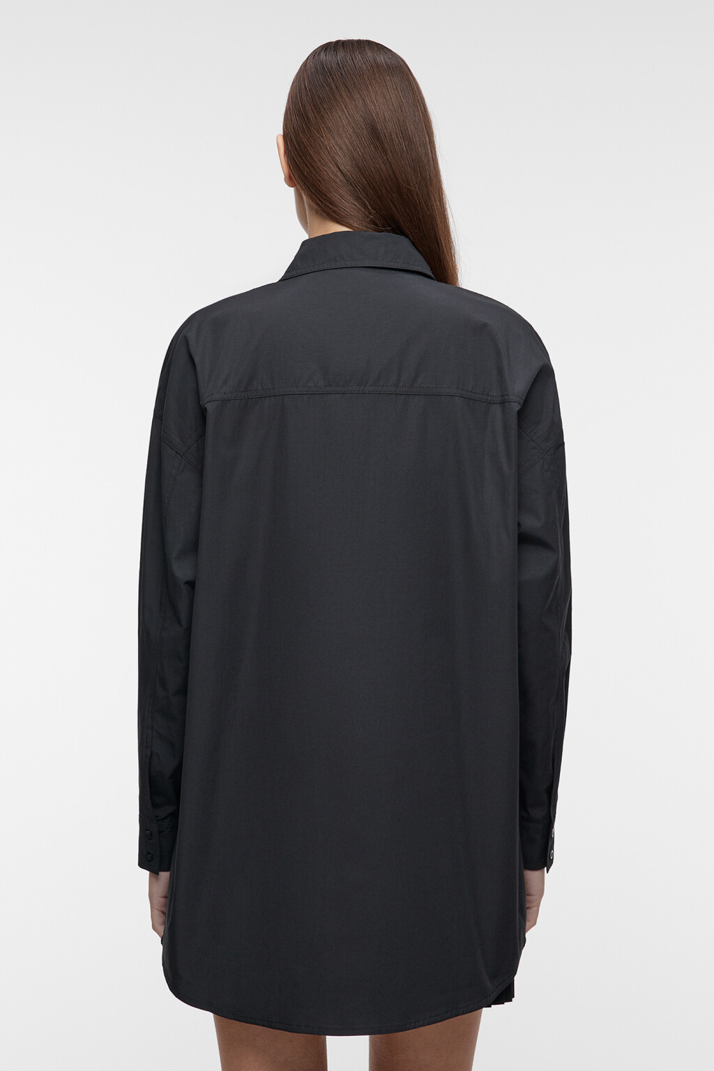 Рубашка oversize удлиненная с нагрудным карманом - цвет черный - 4