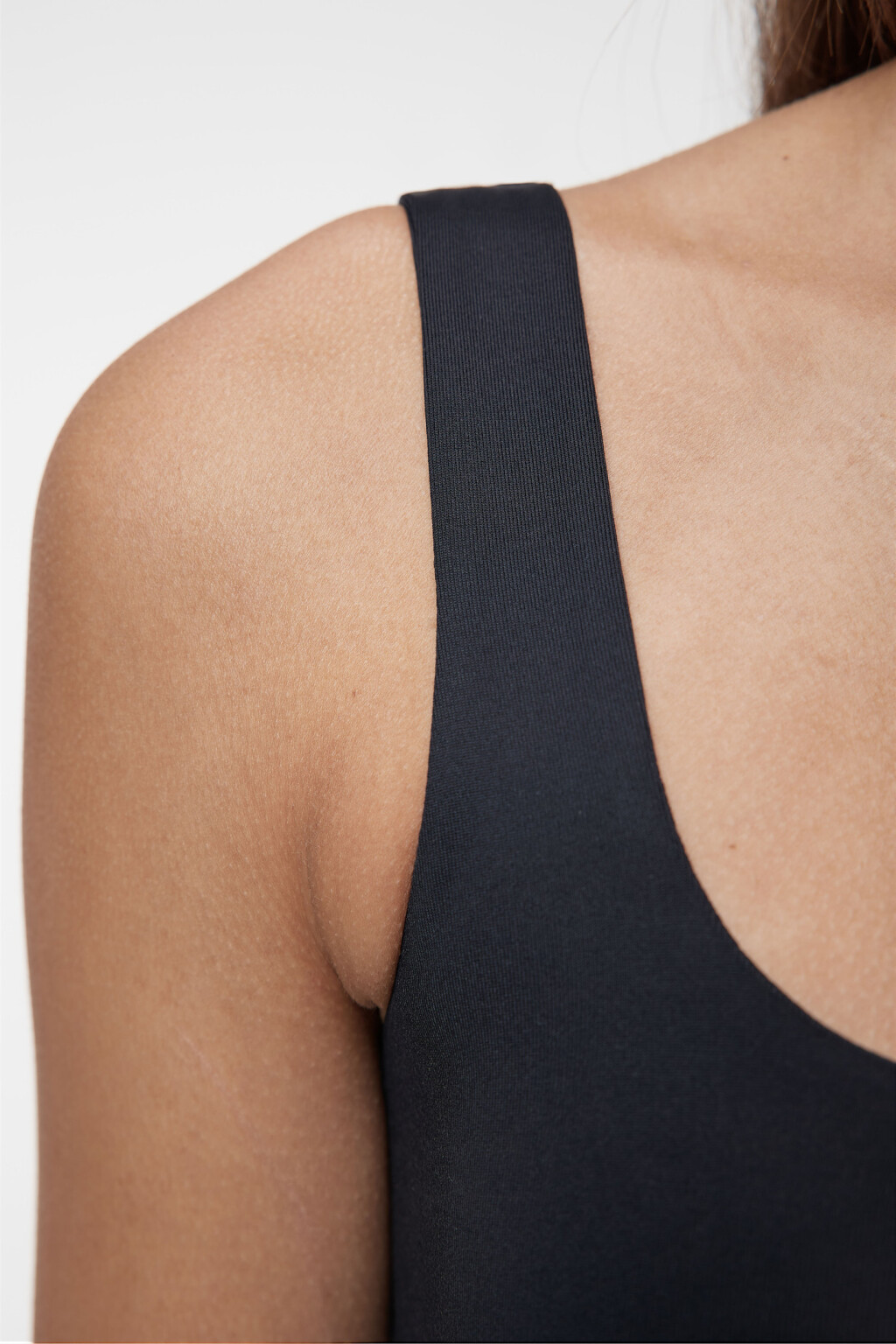 Топ-майка спортивный облегающий с принтом на поясе - цвет черный - 5