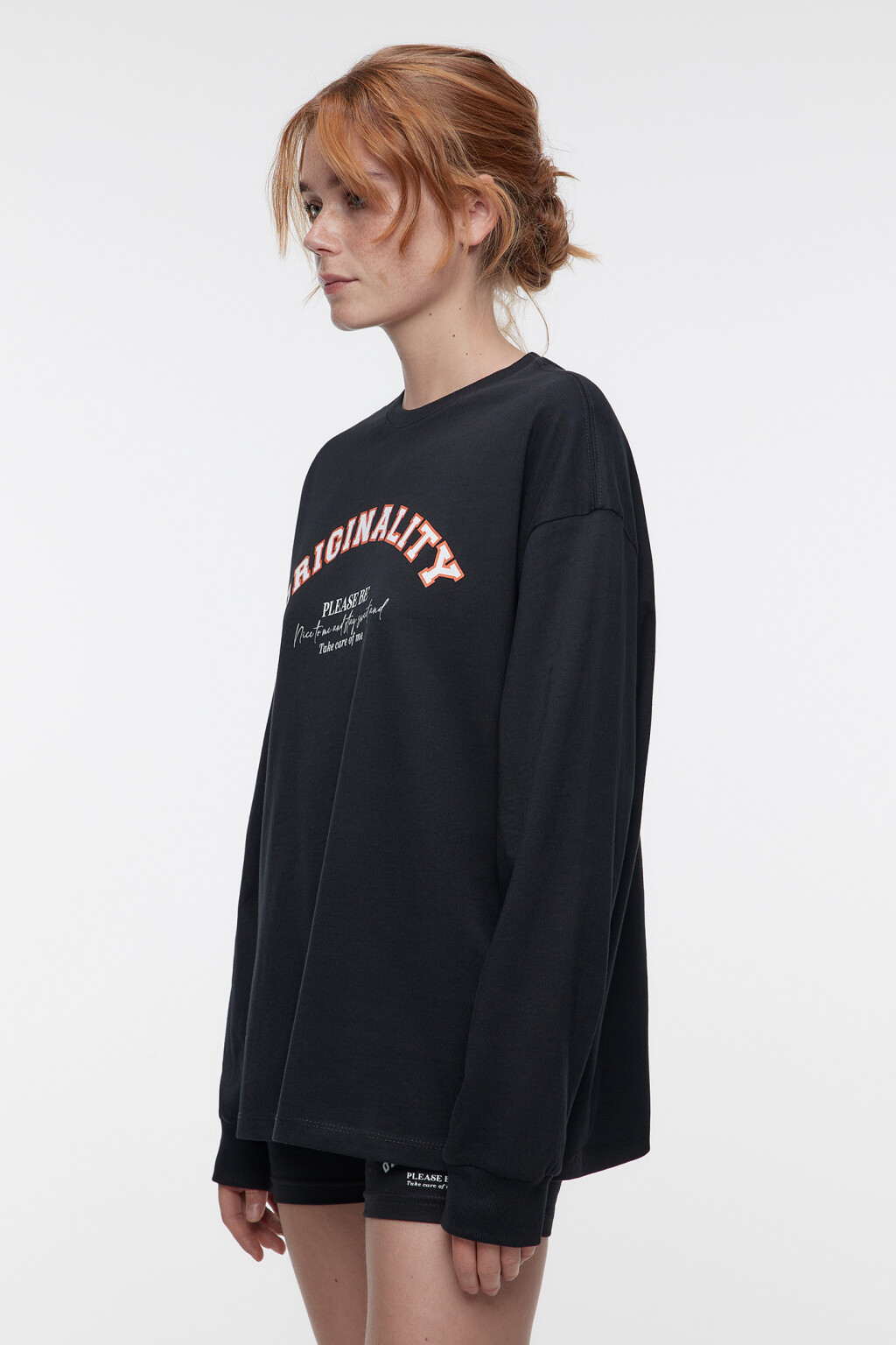 Лонгслив прямой хлопковый с принтом-надписью - цвет черный - 2