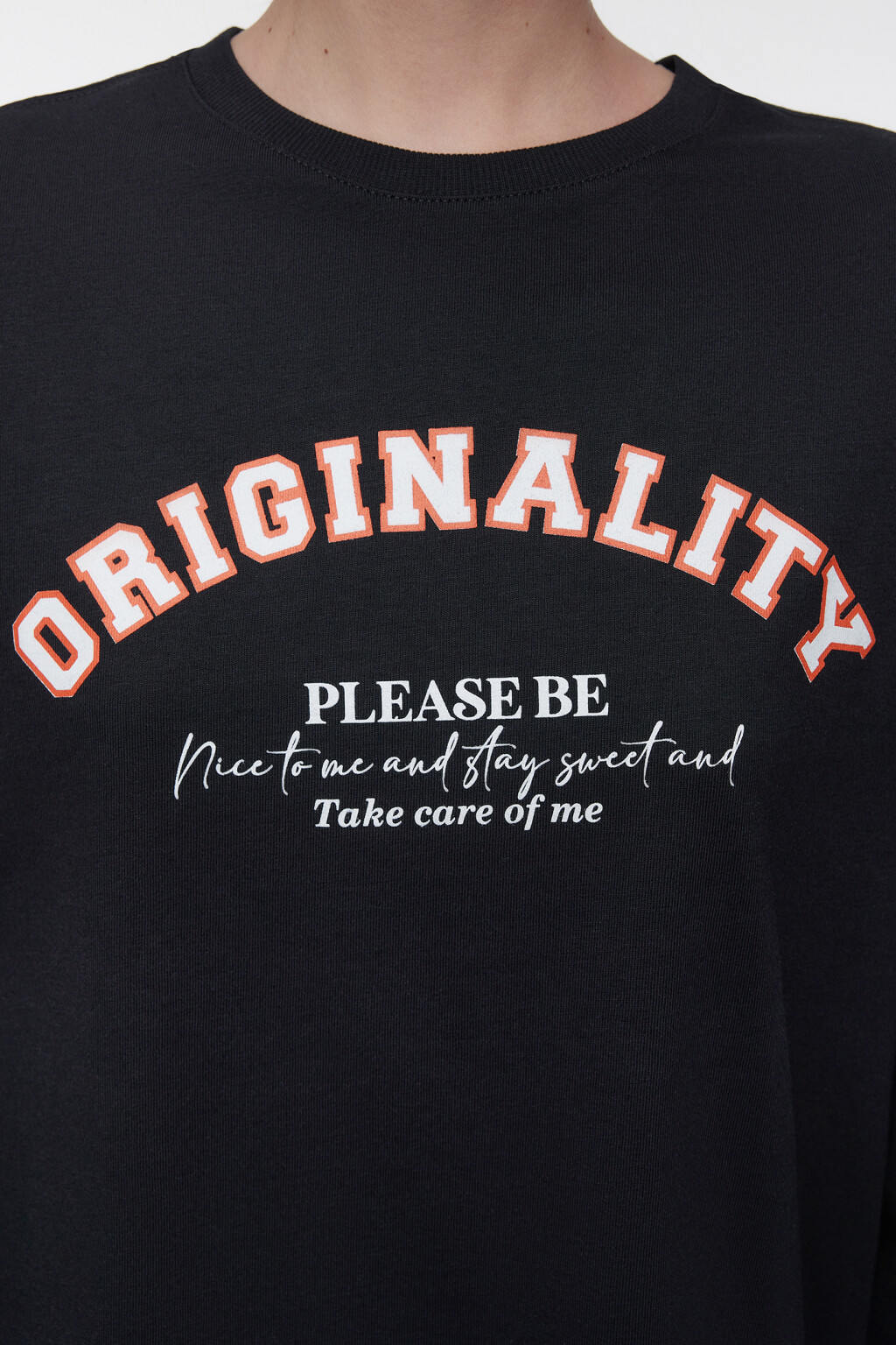 Лонгслив прямой хлопковый с принтом-надписью - цвет черный - 5