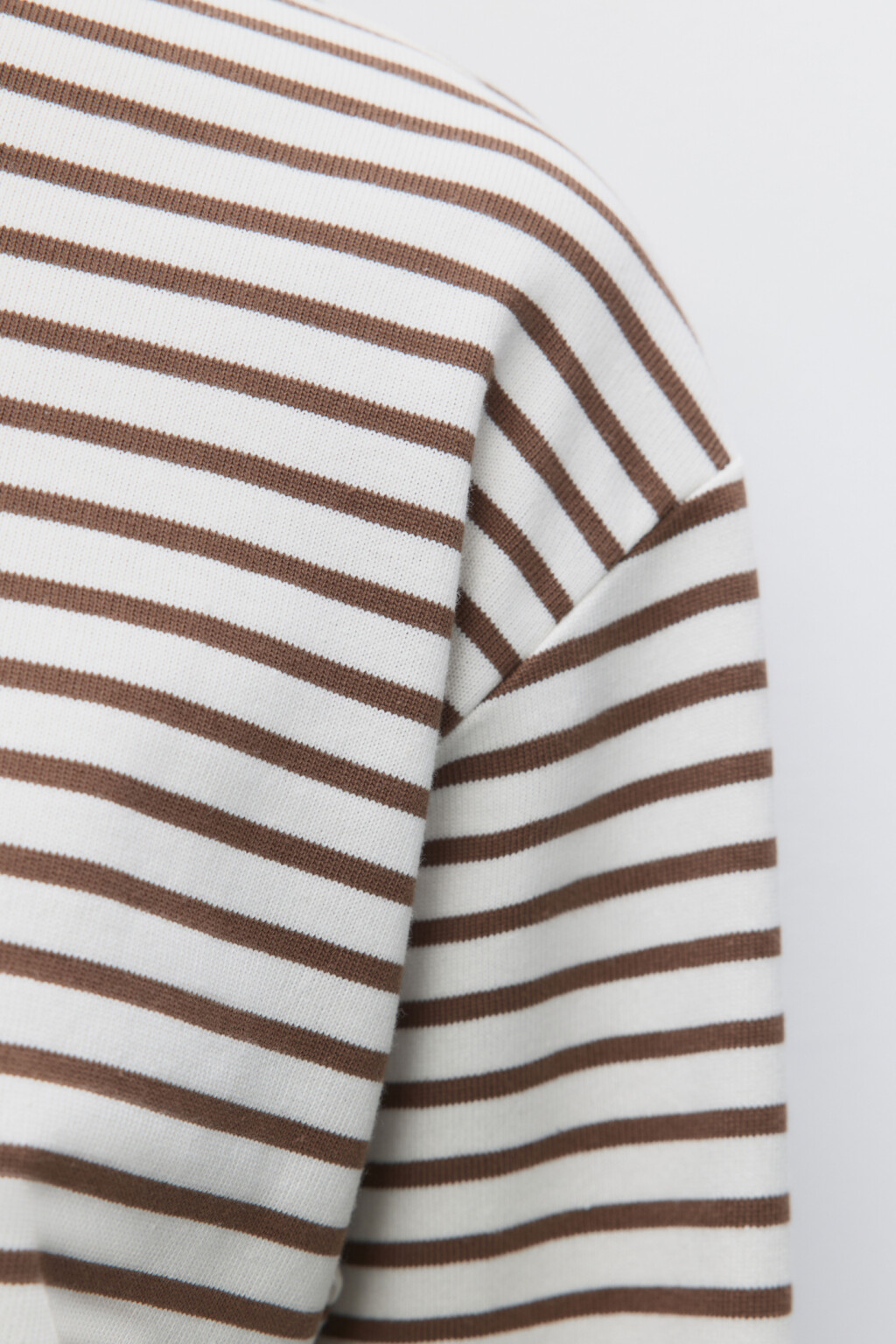 Лонгслив oversize хлопковый с принтом в полоску - цвет бежевый - 5