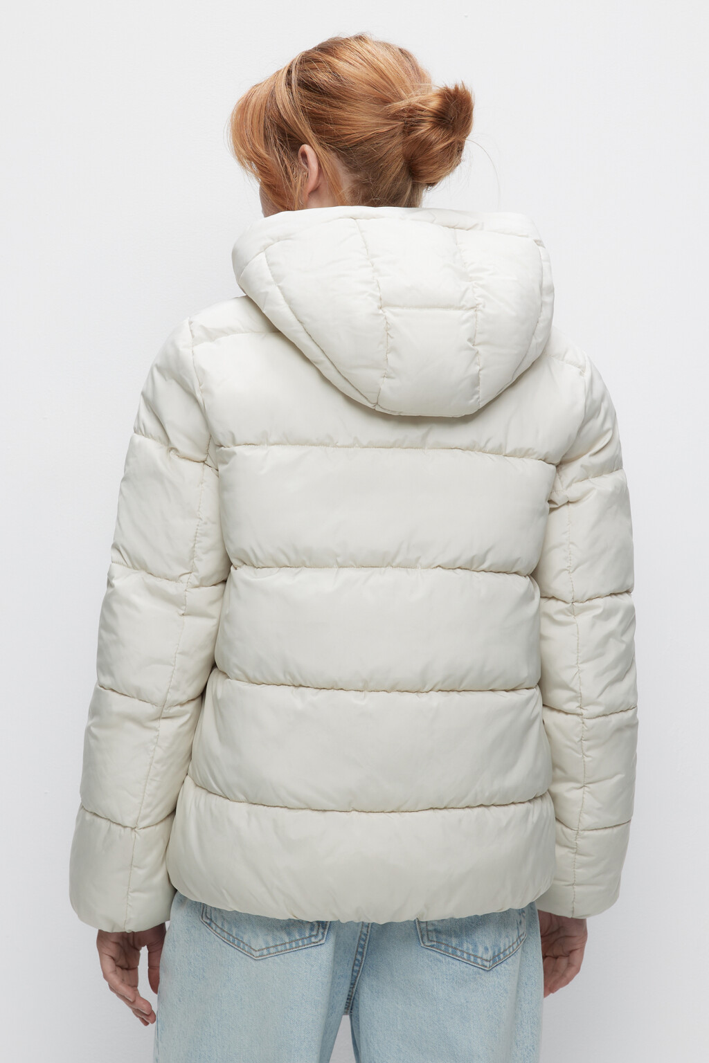 Куртка короткая стеганая с капюшоном - цвет бежевый - 4