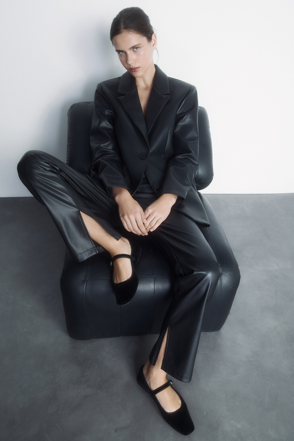 Пиджак прямой однобортный  - цвет черный - 10