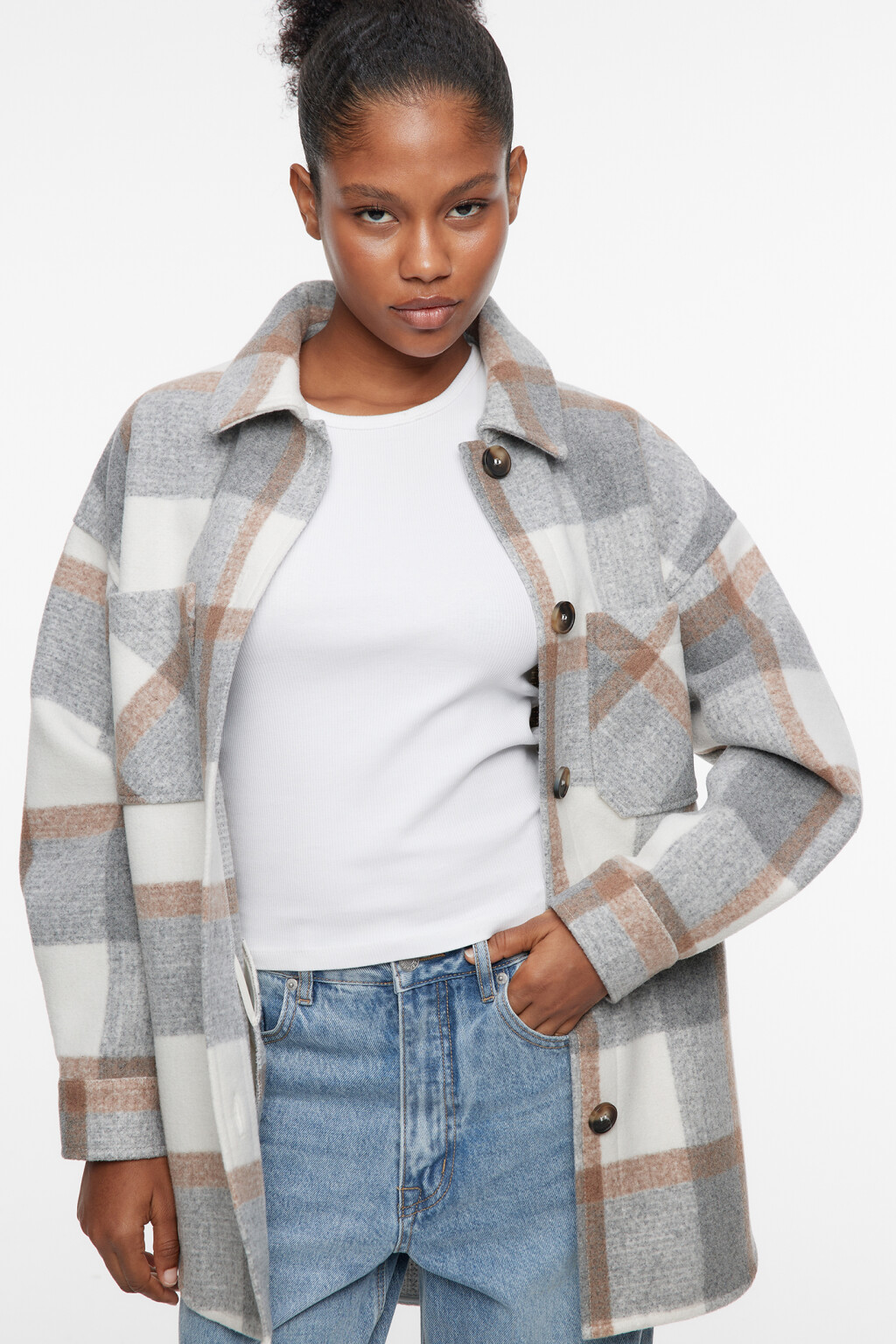 Полупальто короткое с нагрудными карманами - цвет серый - 8