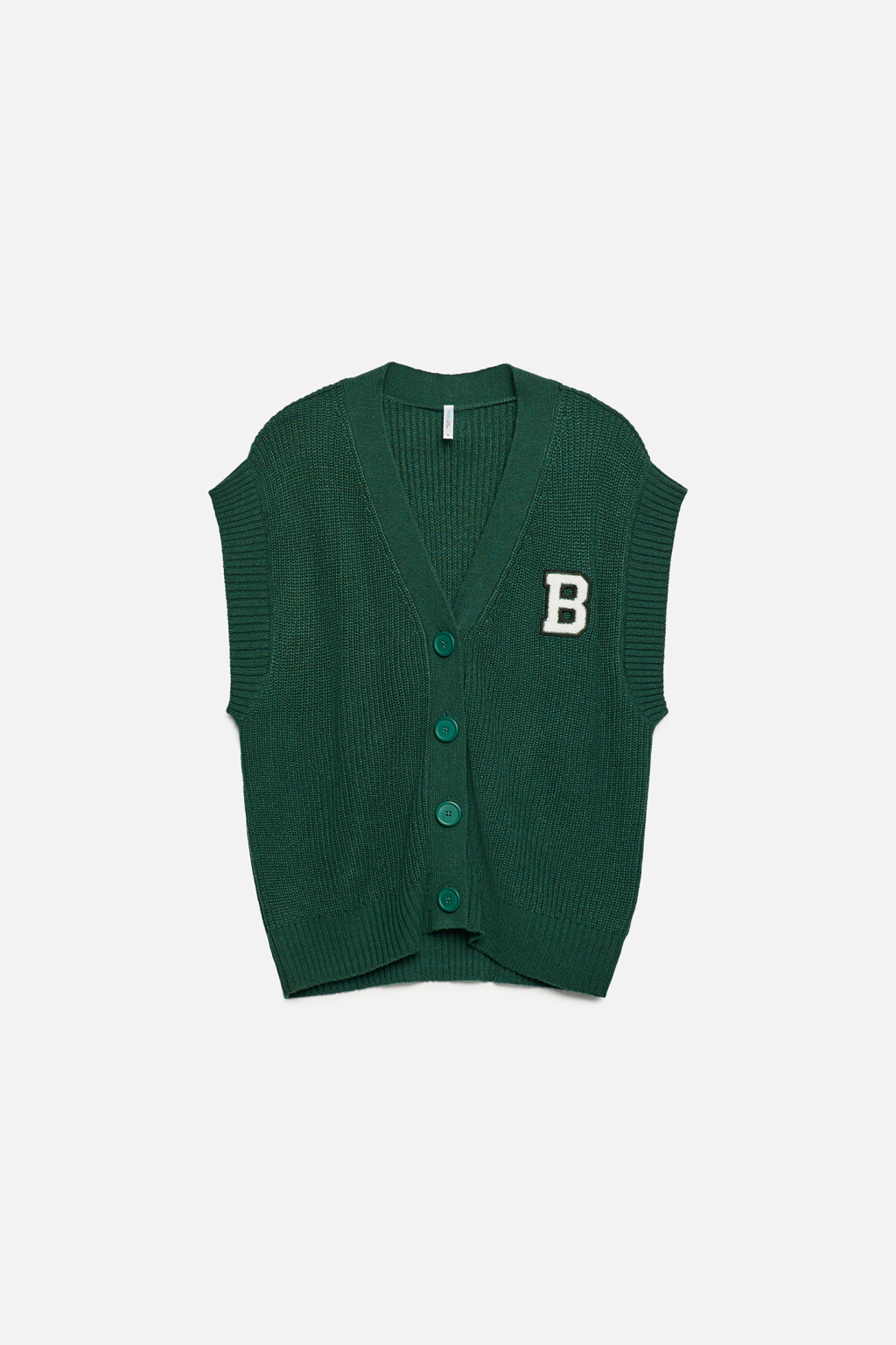 Жилет короткий вязаный на пуговицах с нашивкой - цвет зеленый - 8
