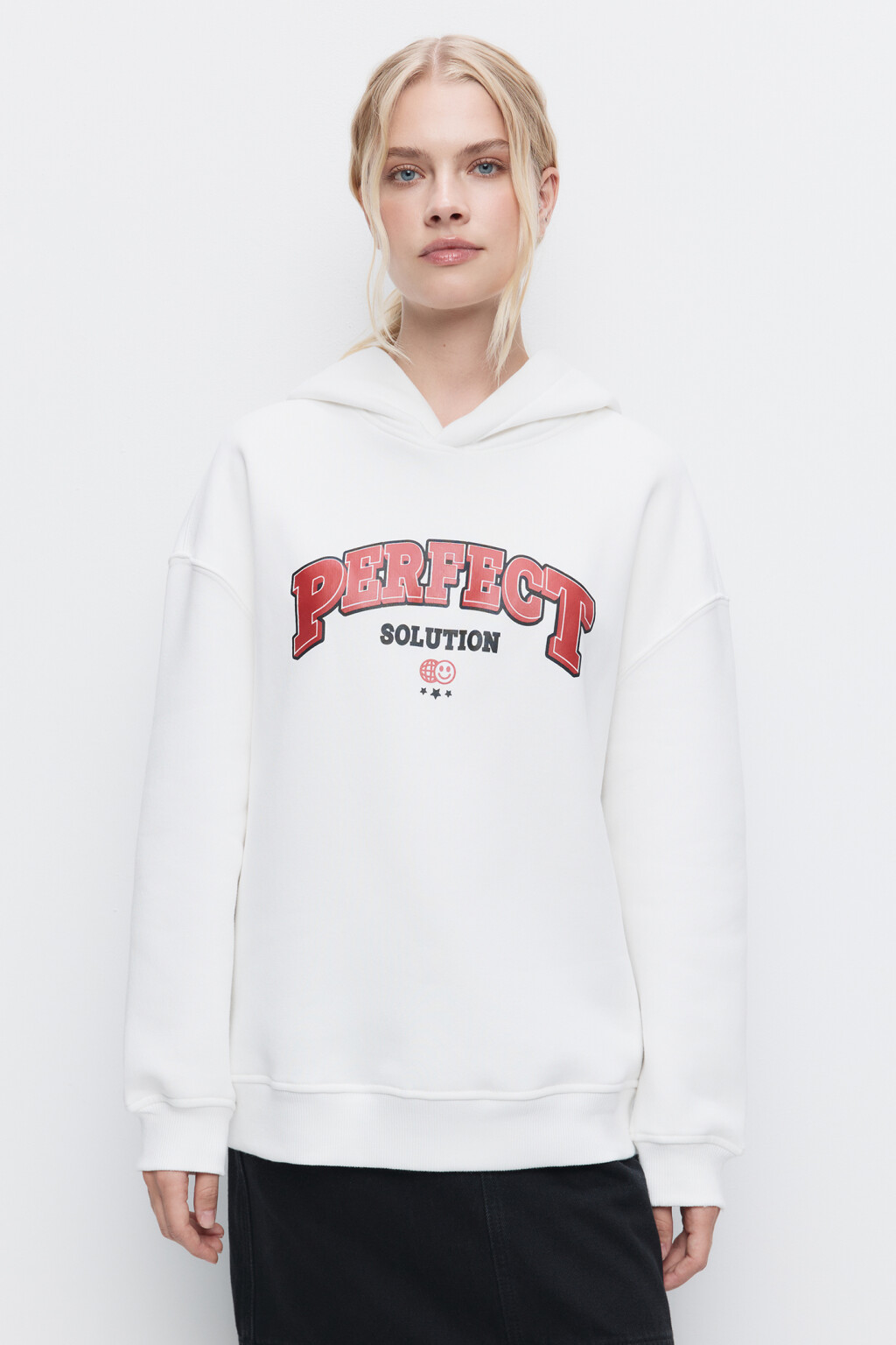Толстовка хлопковая утепленная с капюшоном и принтом - цвет белый - 3