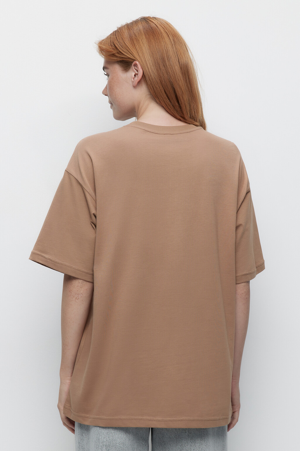 Футболка oversize хлопковая с принтом-вышивкой - цвет коричневый - 3