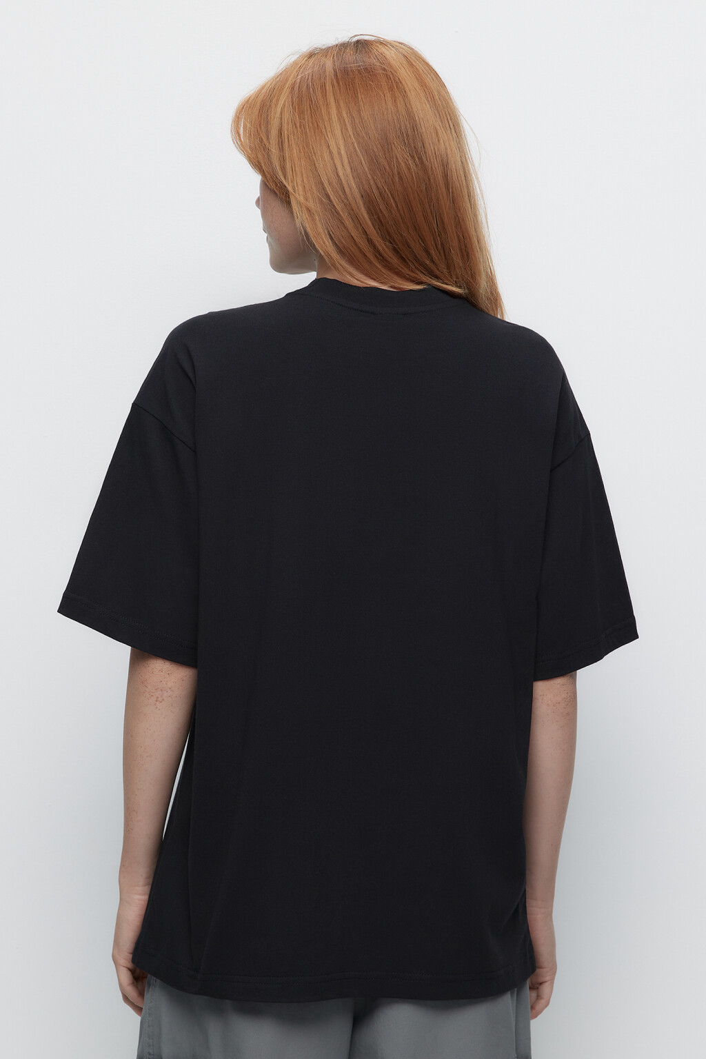 Футболка oversize хлопковая с принтом-абстракцией - цвет черный - 4