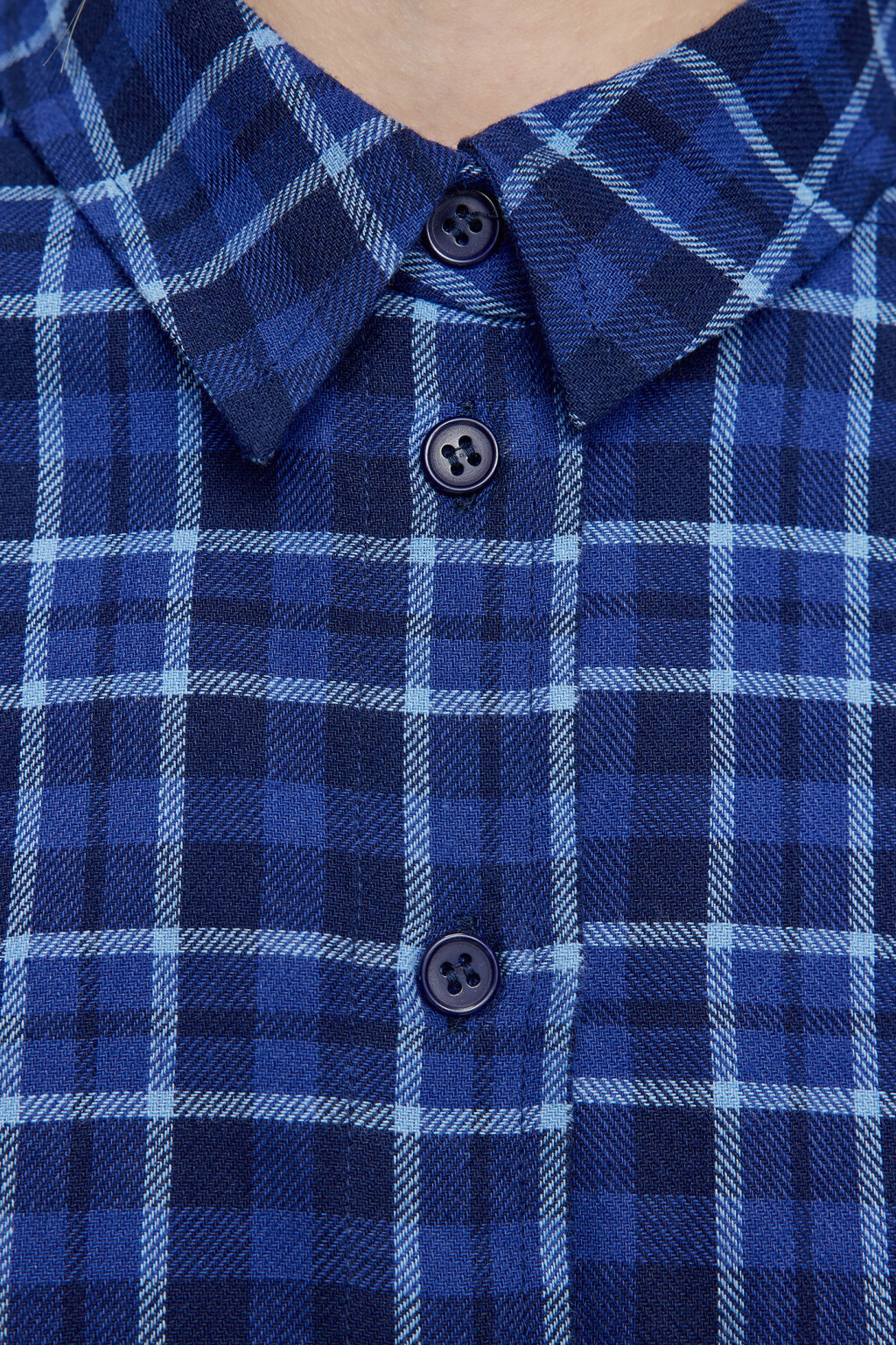 Рубашка фланелевая укороченная с принтом в клетку - цвет голубой - 5
