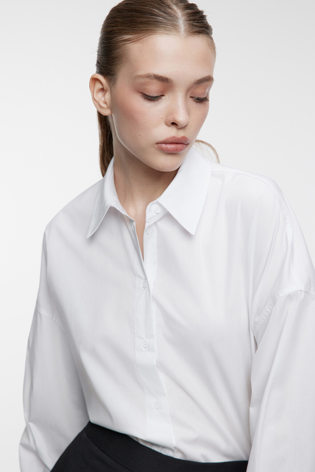 Рубашка-овершот хлопковая свободного кроя - цвет белый - 1