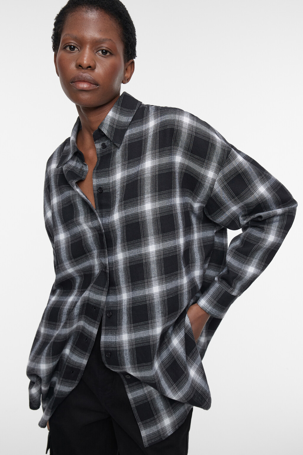 Рубашка oversize фланелевая с принтом в клетку - цвет черный - 1