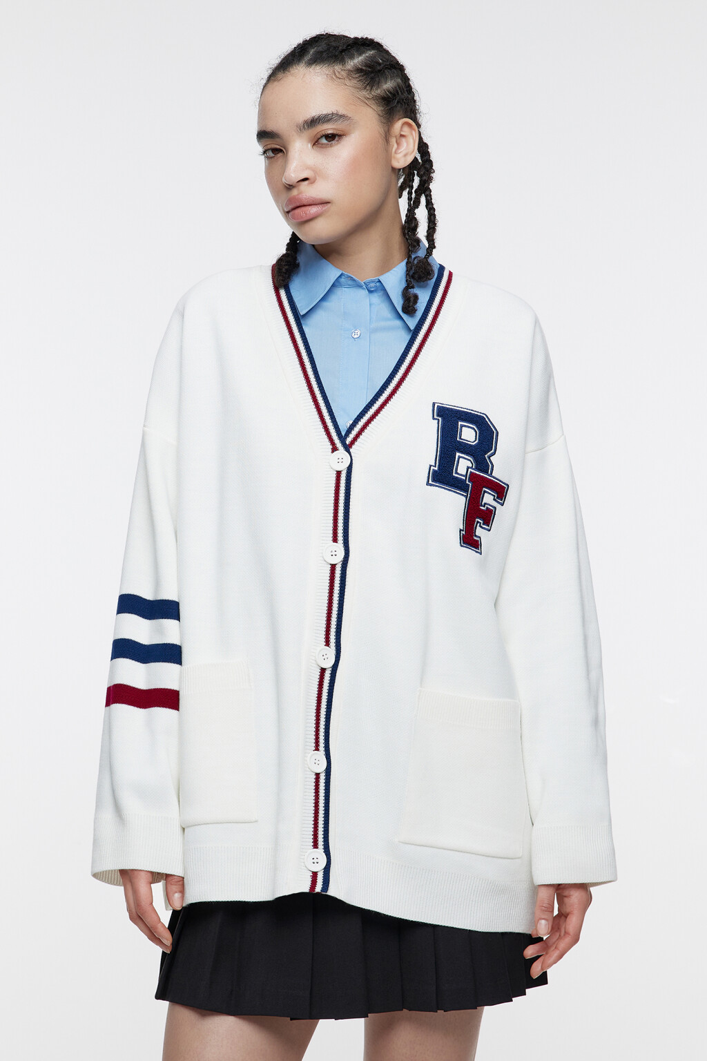 Кардиган oversize жаккардовый с карманами и нашивкой - цвет бежевый - 2