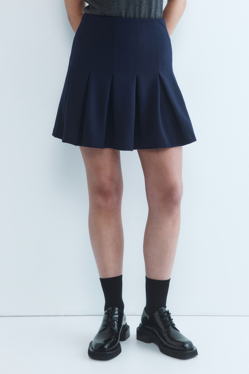Юбка-трапеция мини плиссированная со средней посадкой - цвет синий - 4