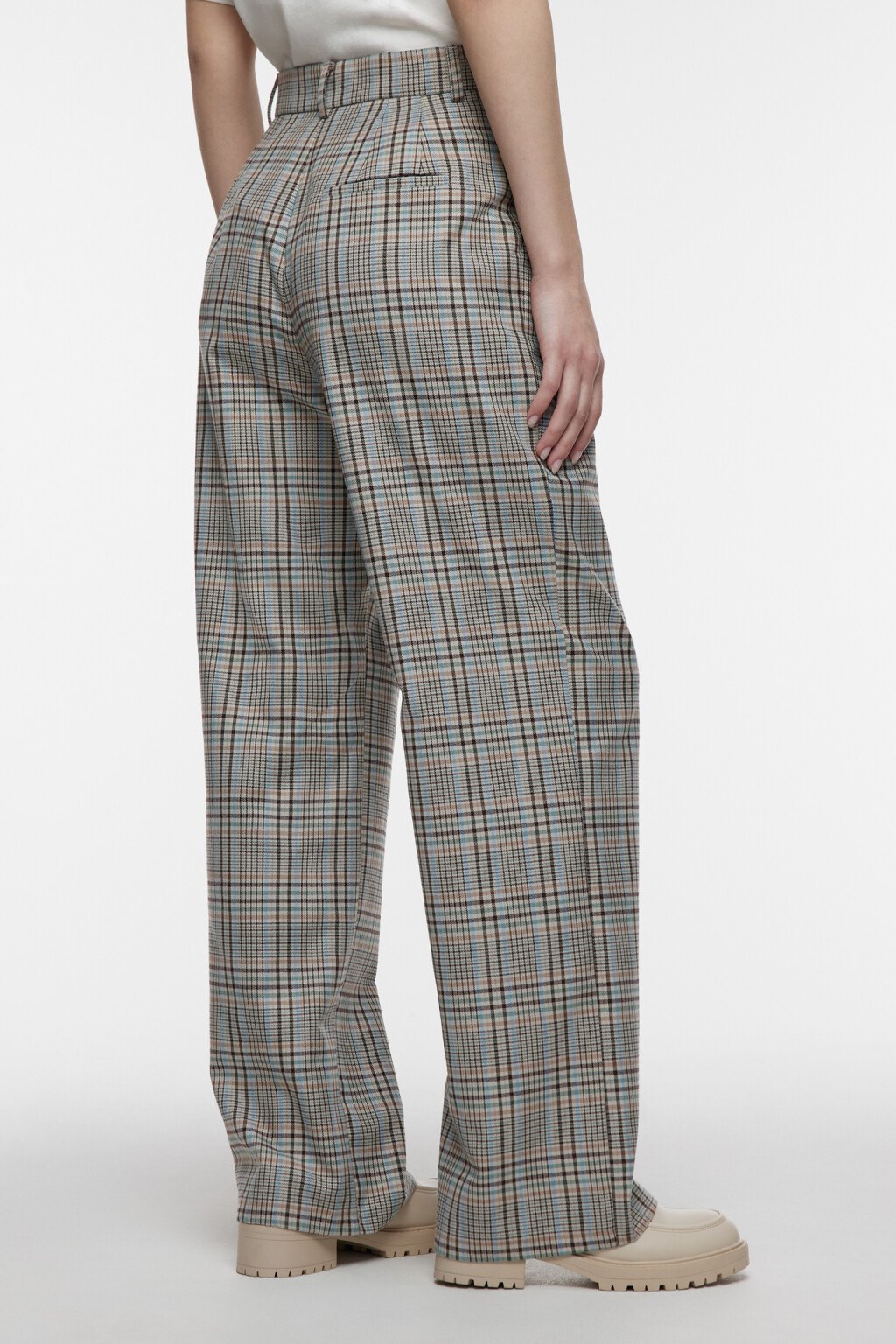 Брюки широкие костюмные с принтом в клетку - цвет бежевый - 3