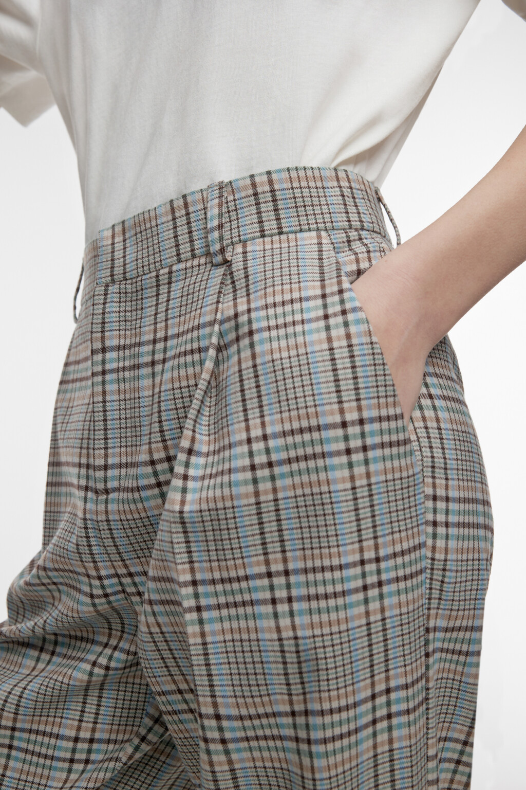 Брюки широкие костюмные с принтом в клетку - цвет бежевый - 6