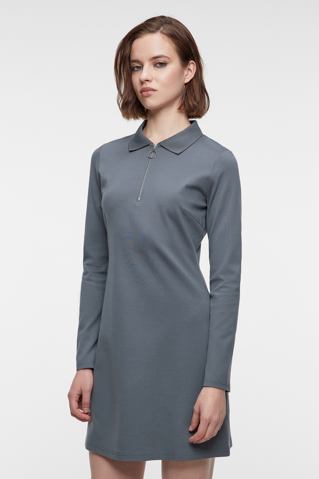 Платье мини приталенное вискозное с отложным воротником - цвет серый - 2