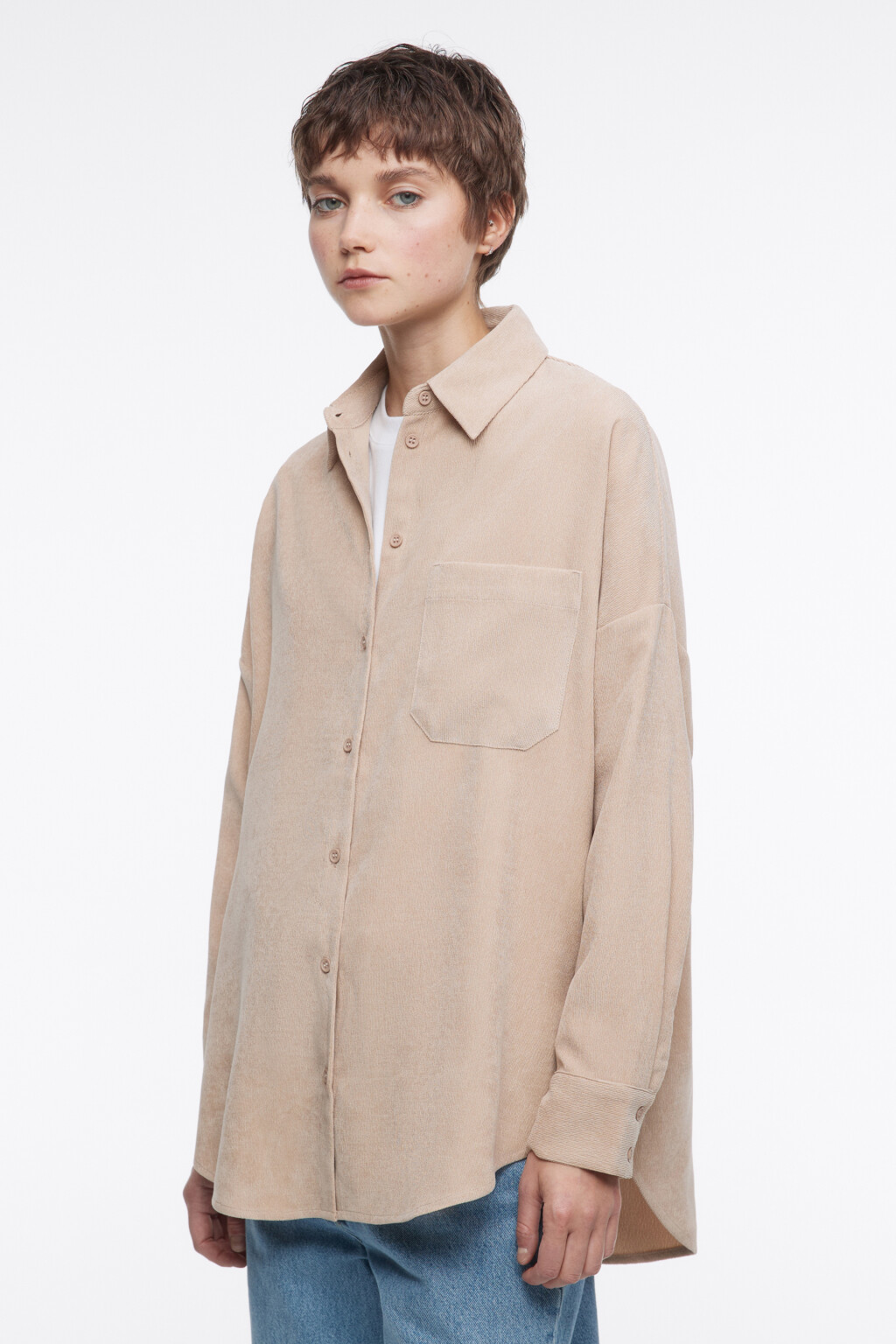 Рубашка oversize вельветовая с нагрудным карманом - цвет бежевый - 2