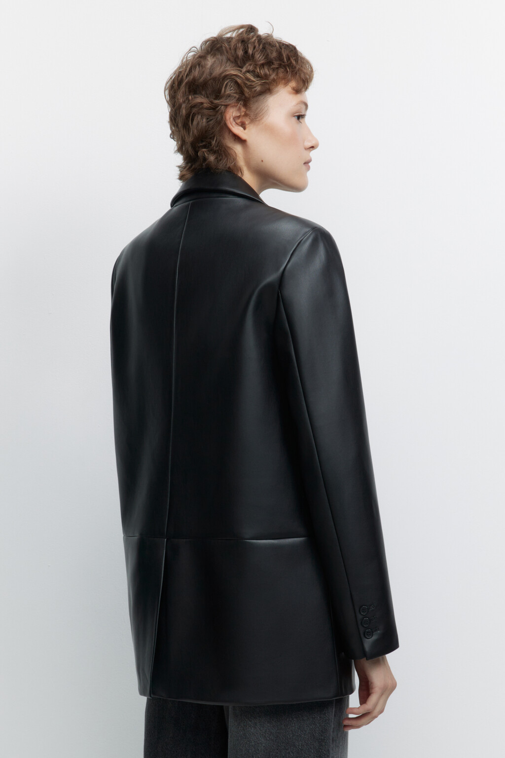 Пиджак прямой однобортный из искусственной кожи - цвет черный - 3