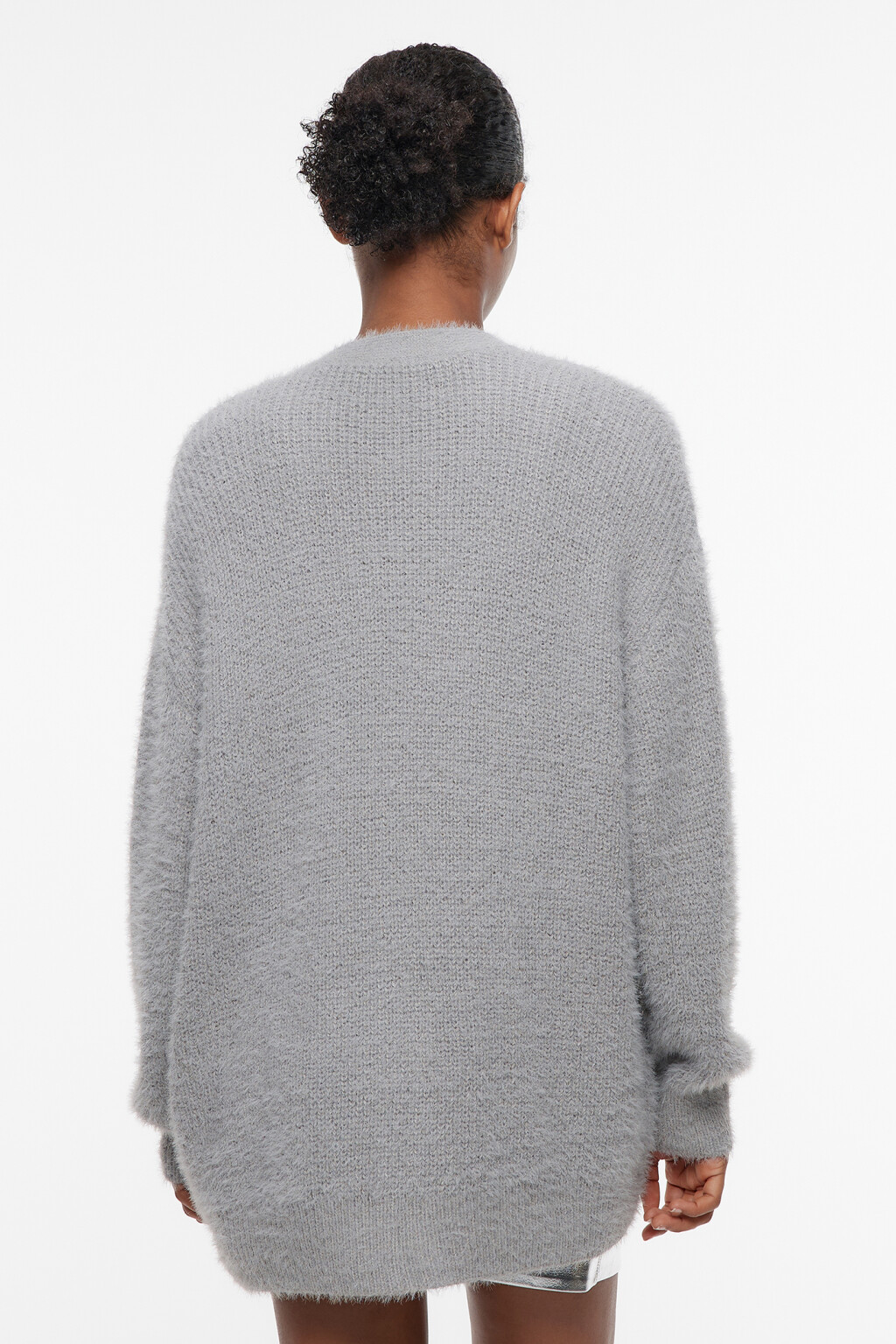 Кардиган oversize вязаный из пушистой пряжи-травки - цвет серый - 4
