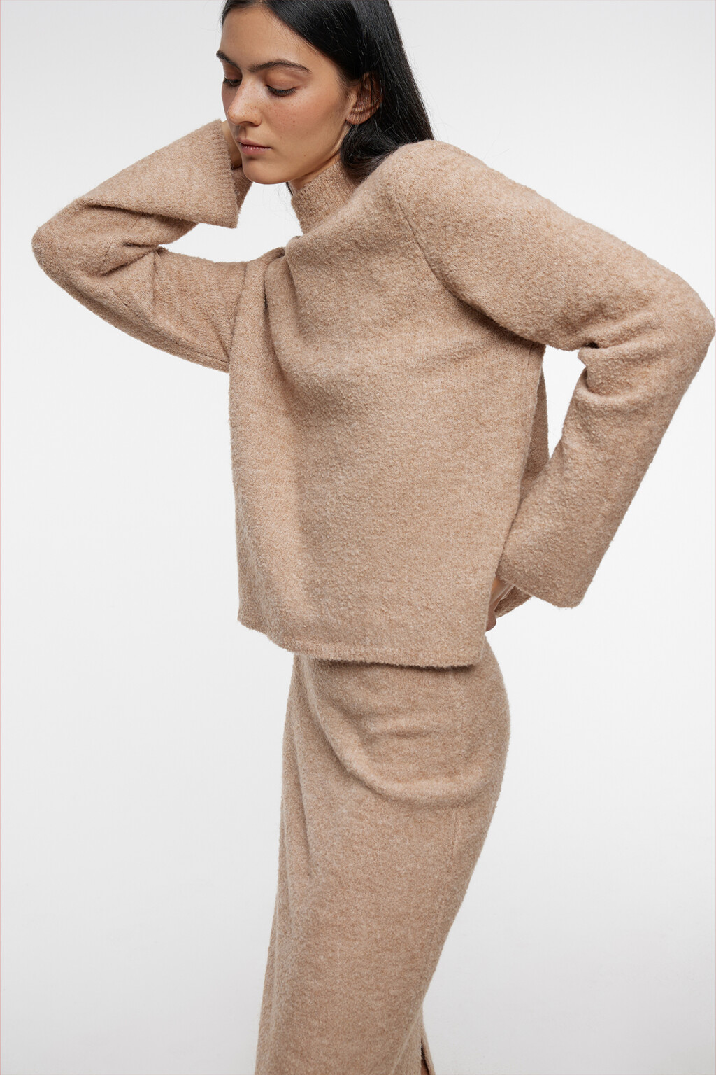 Свитер вязаный с коротким воротником - цвет бежевый - 7