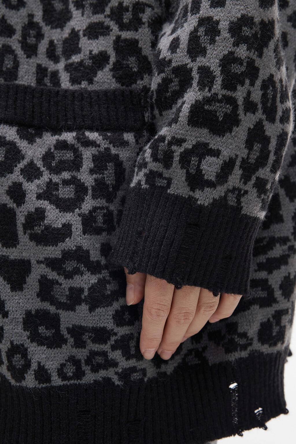 Кардиган oversize жаккардовый с леопардовым принтом - цвет серый - 7