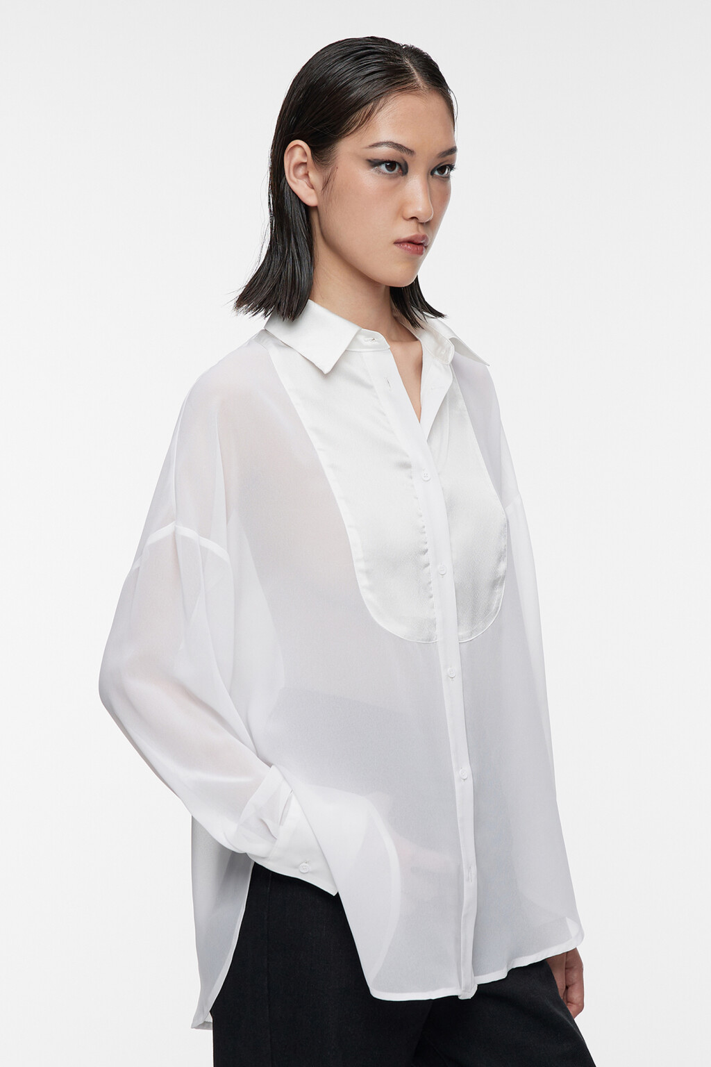 Блузка-рубашка oversize шифоновая прозрачная с манишкой - цвет белый - 4