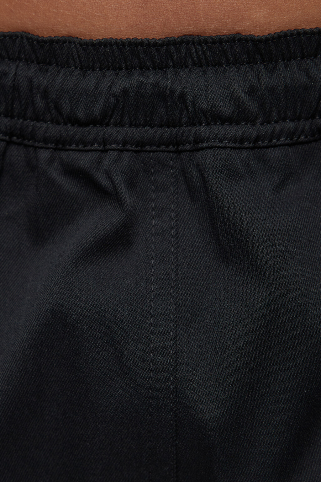 Брюки-парашюты широкие с карманами карго и утяжками - цвет черный - 5