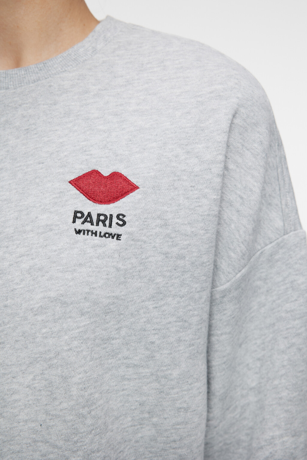 Свитшот oversize хлопковый утепленный с принтом и надписью - цвет серый - 5